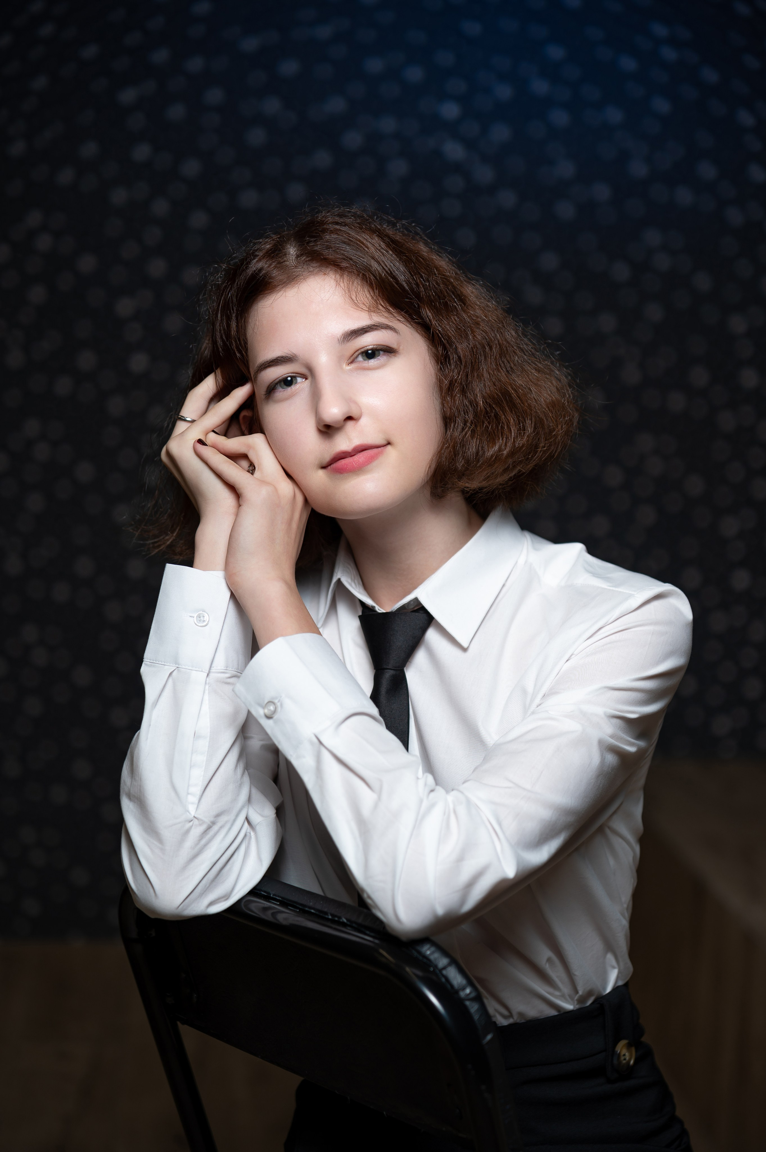 ПОРТРЕТЫ — СТАРШЕКЛАССНИКИ!. Мастерская детской фотографии