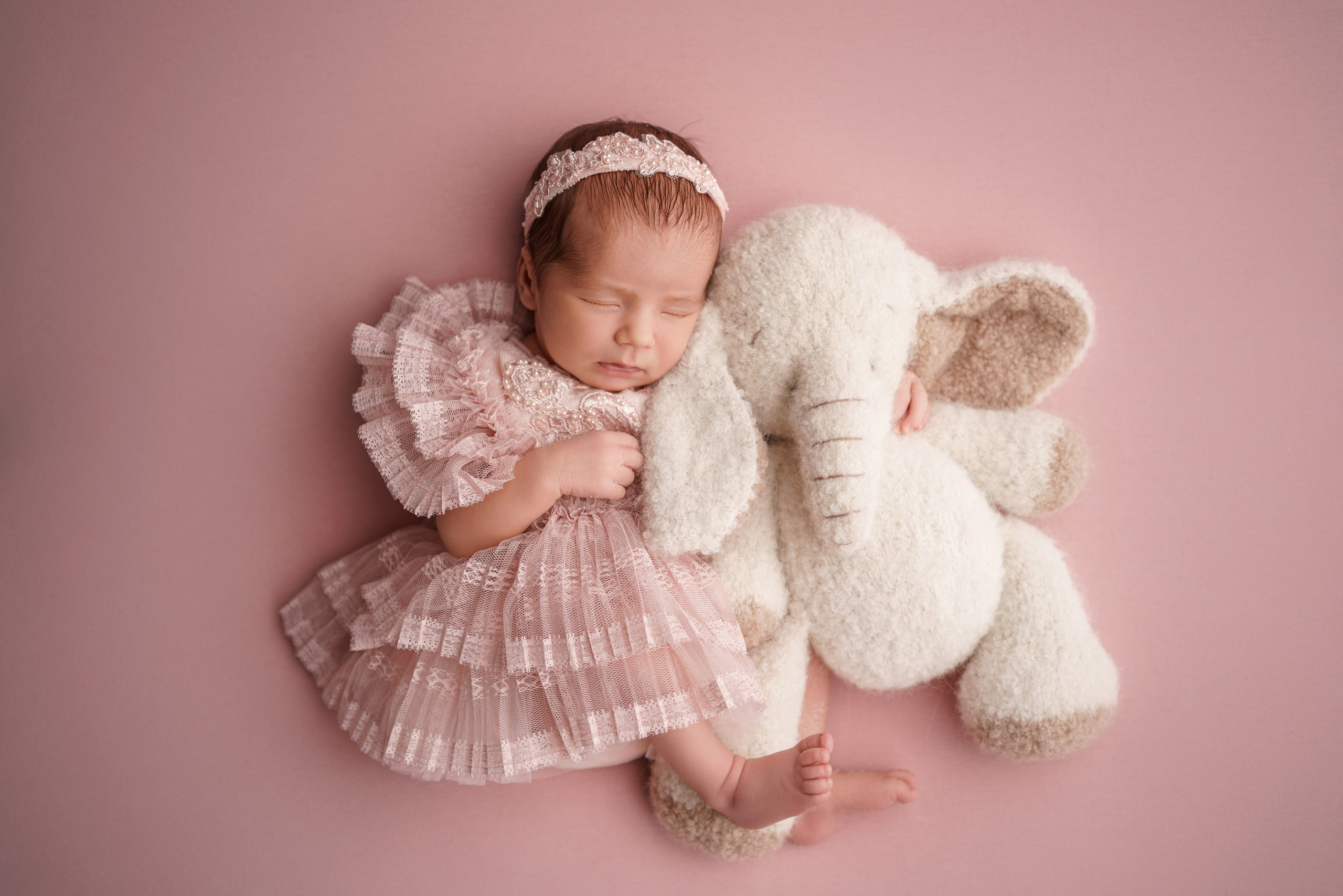 Фотосессия новорожденных | Галерея трогательных кадров малышей в стиле newborn. Фотосессия новорожденных в Москве и Московской области | Профессиональный фотограф newborn — Татьяна Иванова