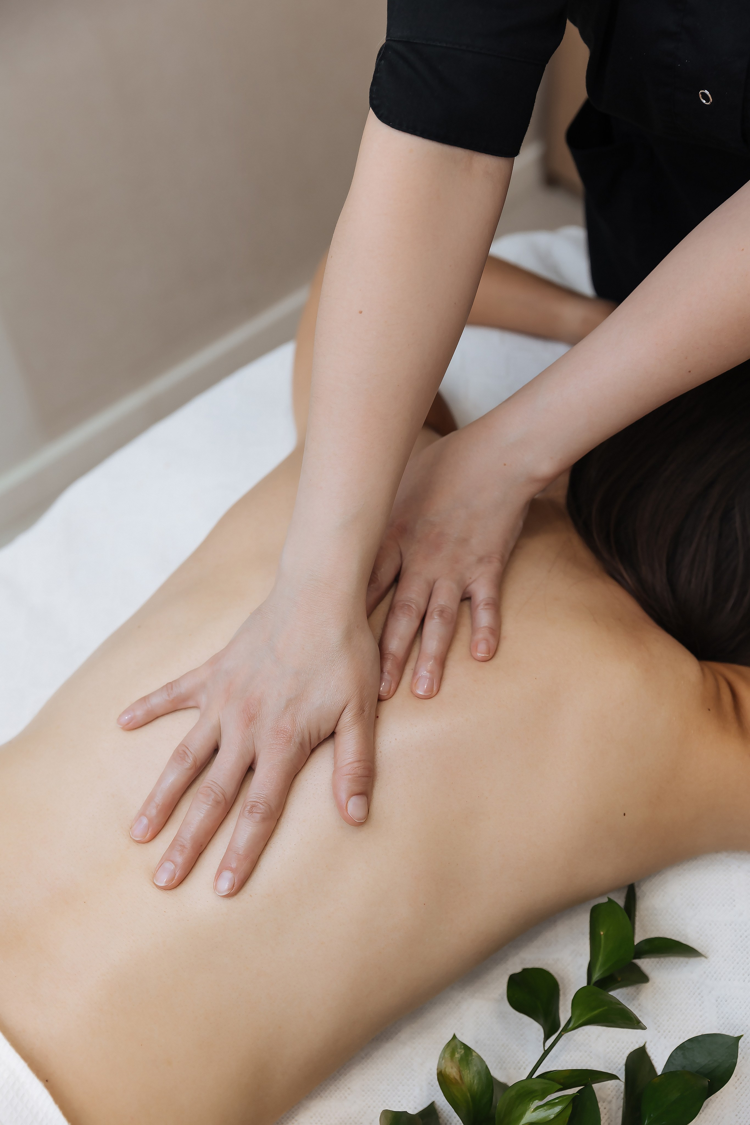 Код Красоты 〡 массаж • косметология. Мозжерина Ирина — Свадебный и семейный фотограф в Екатеринбурге