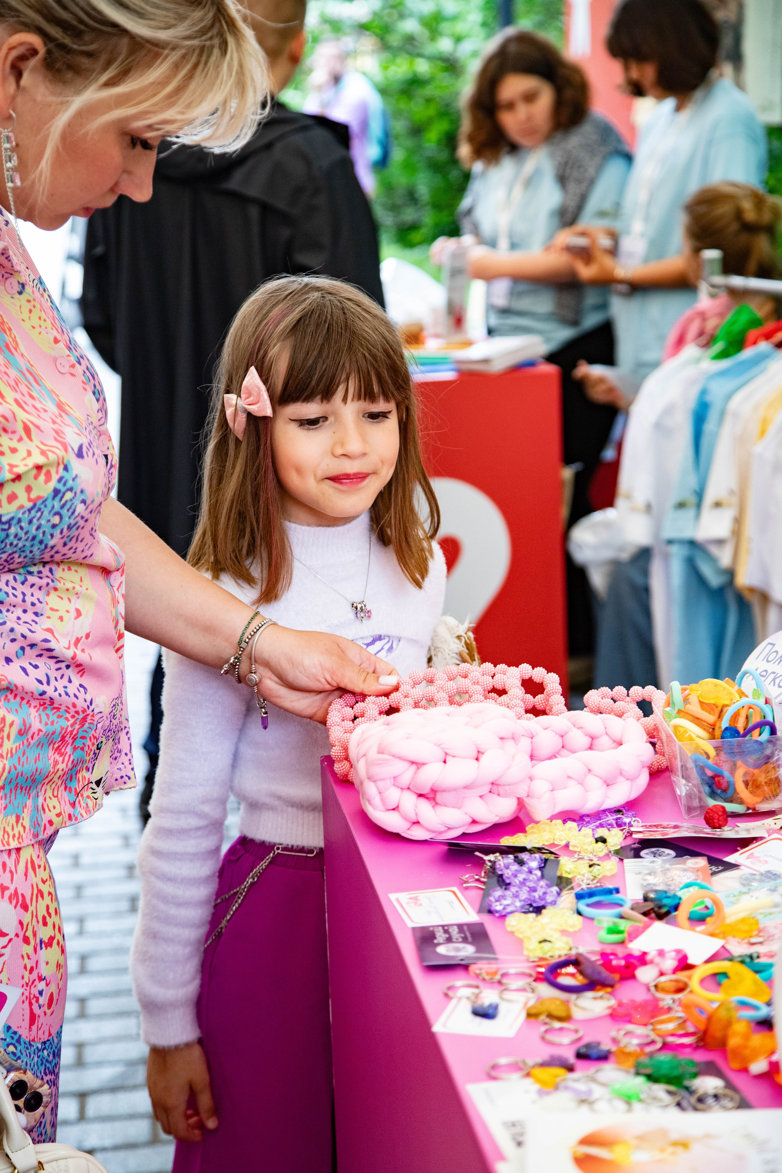 Съемка для благотворительного фонда. Женский фотограф в Москве Рина Леонтьева
