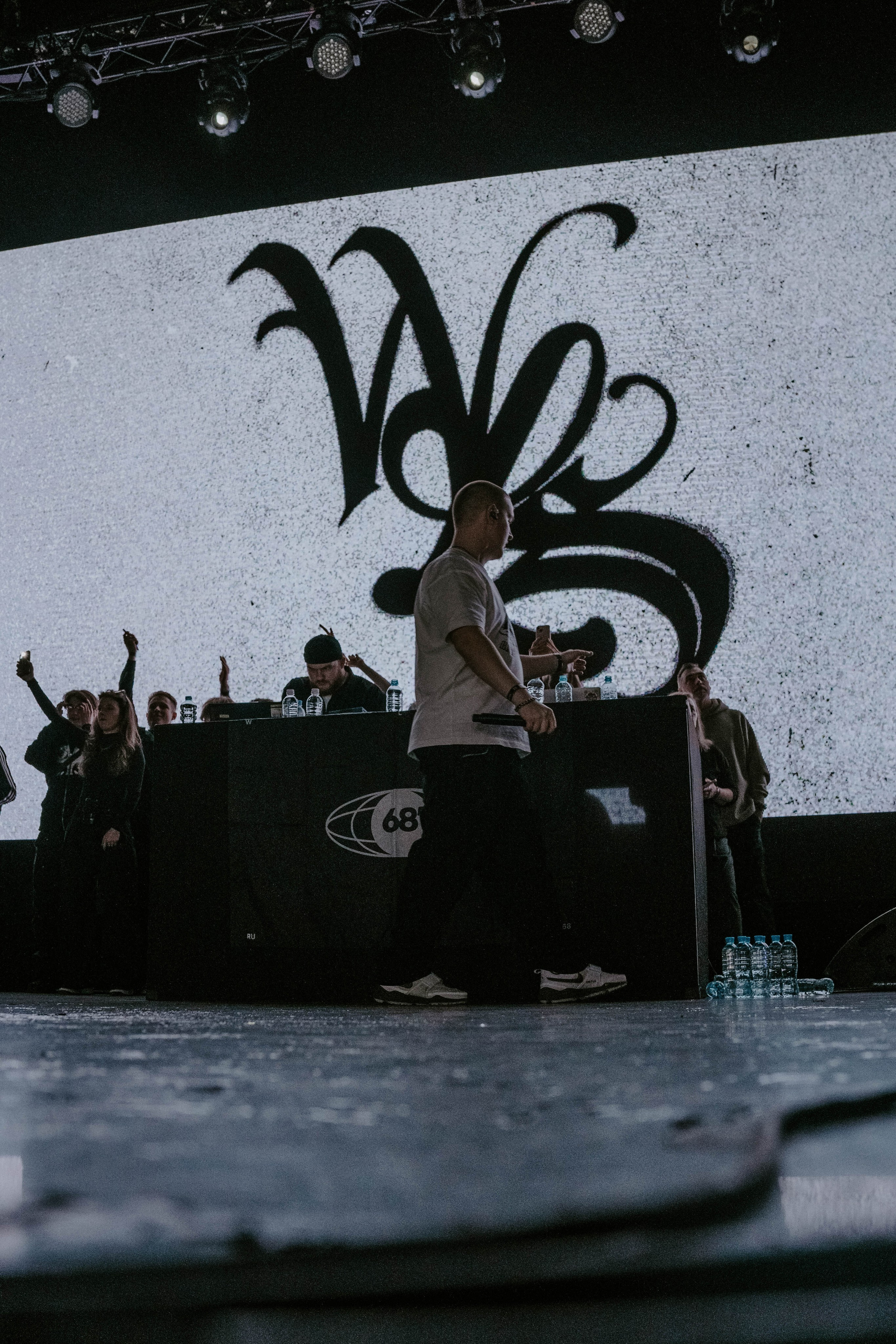 Бэкстейдж Whole Lotta Swag. Главная