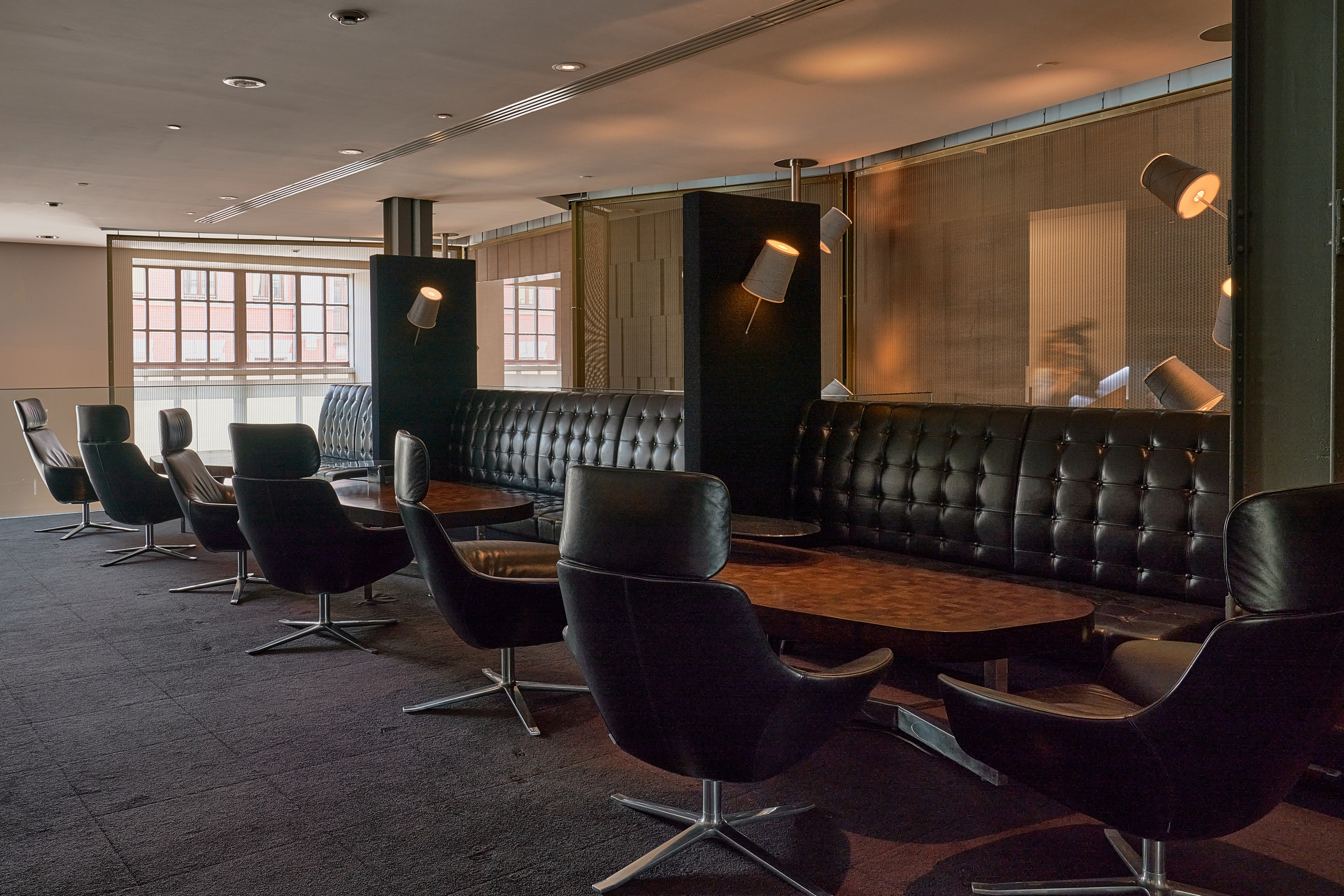 Бизнес-центр Фабрика Станиславского. Евгения Четий — интерьерный фотограф в Москве, Санкт- Петербурге, Сочи