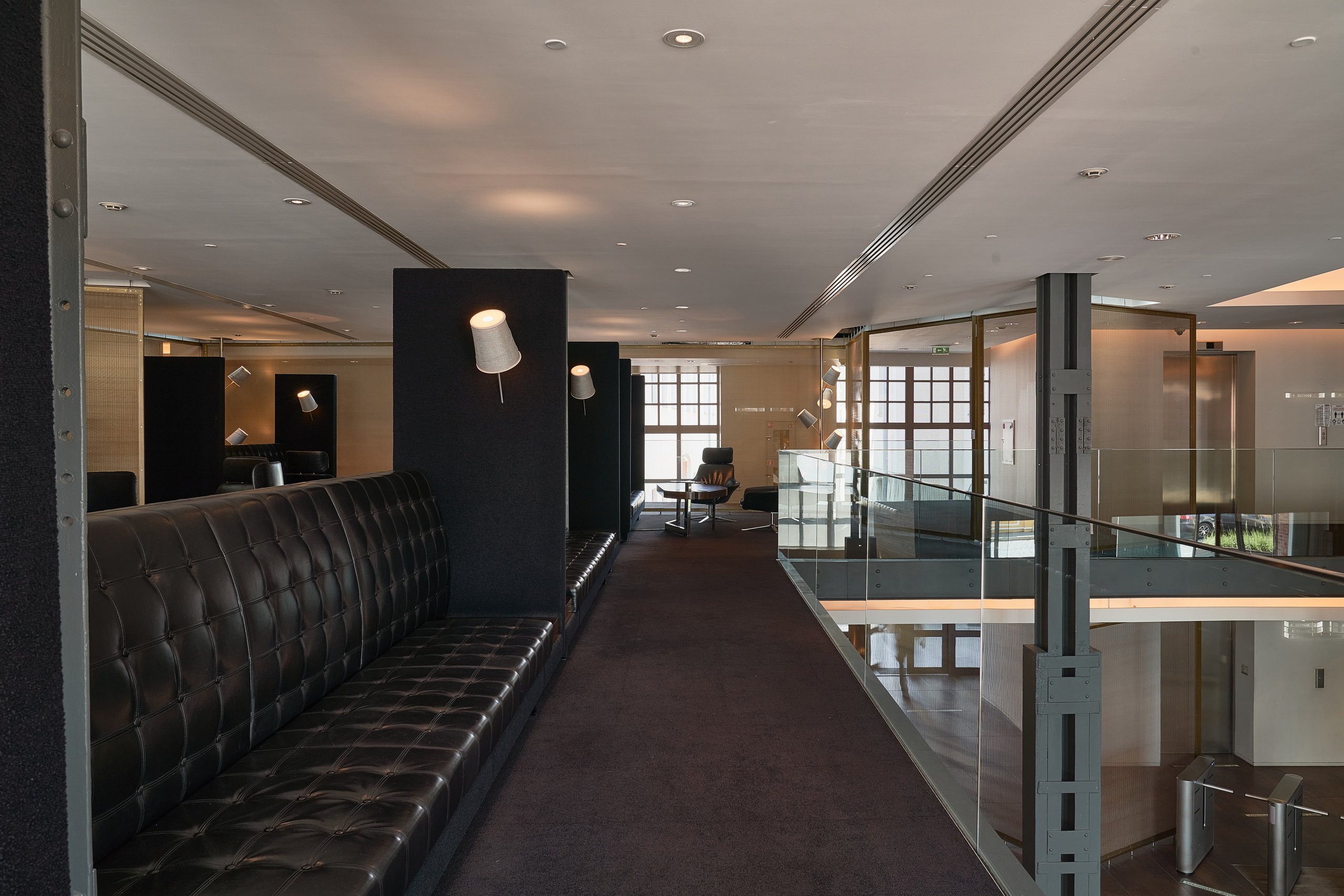 Бизнес-центр Фабрика Станиславского. Евгения Четий — интерьерный фотограф в Москве, Санкт- Петербурге, Сочи