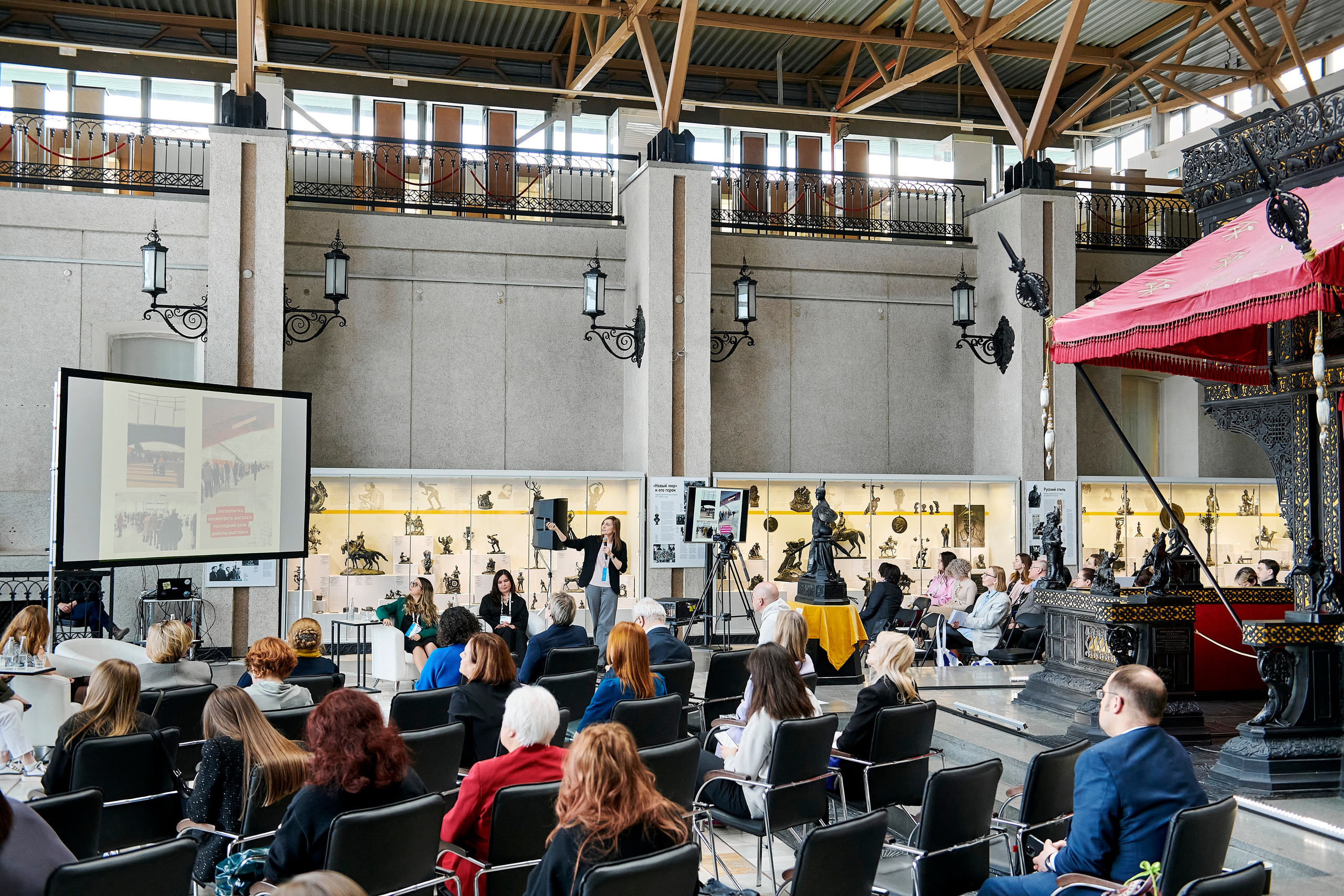 Всероссийская лаборатория культурных проектов «Culturalica» в ЕМИИ. Фотограф Постольник Дарья