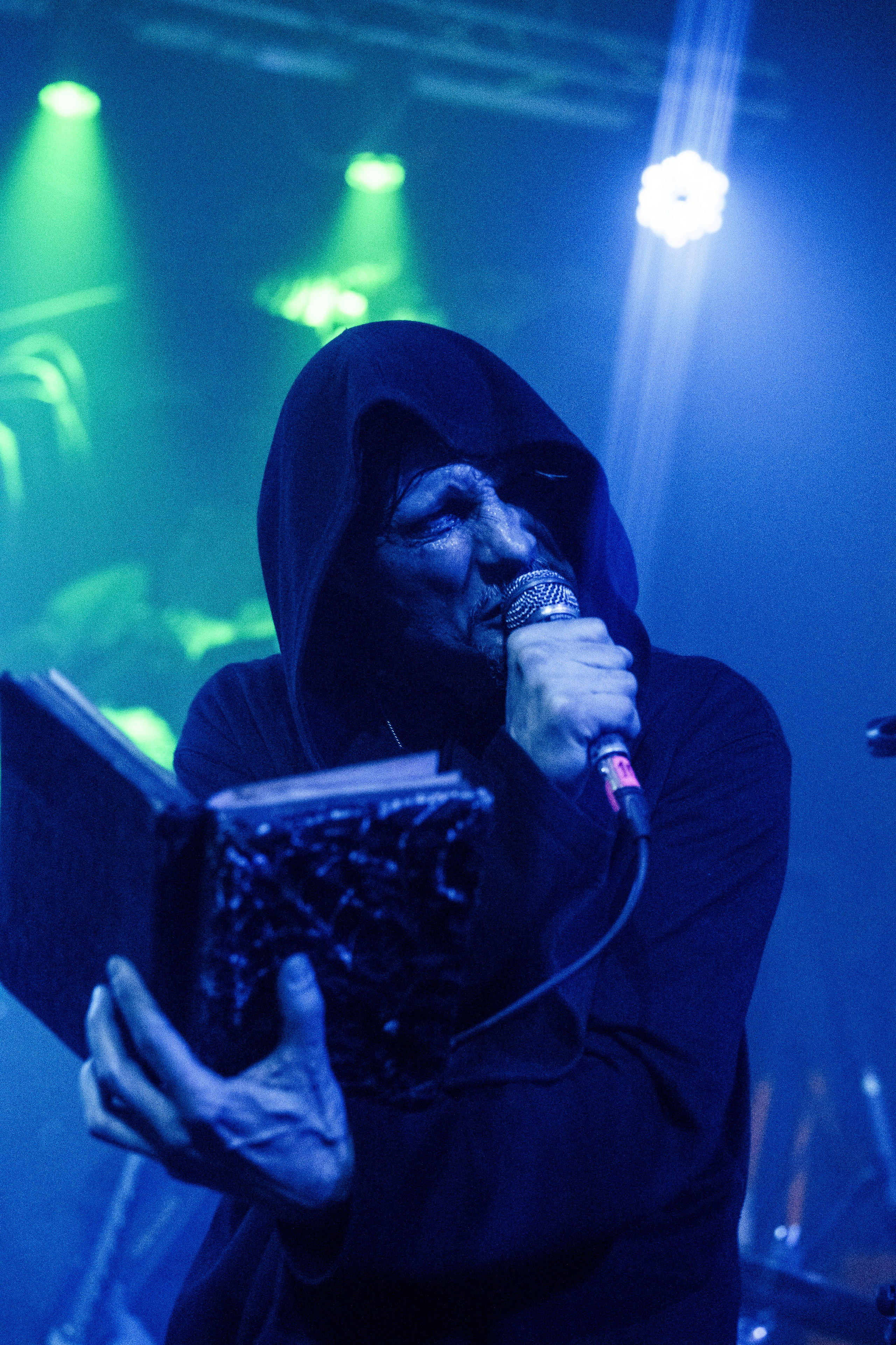 Inside the Rain|Ласточка. Концертный и репортажный фотограф в Санкт-Петербурге Слава Пахомов