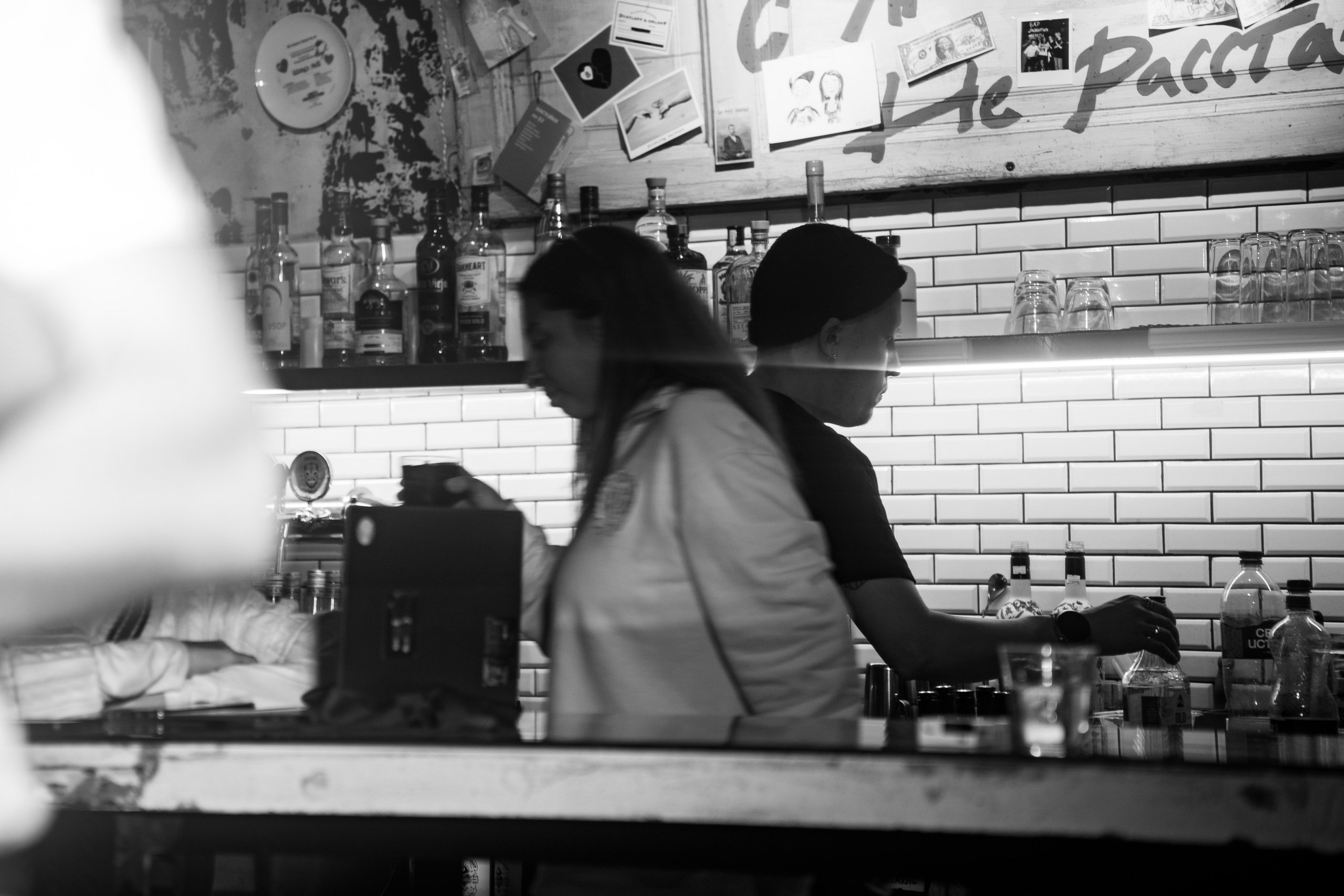 Проект «Поэзия за Углом». Театральная постановка. Бар разбитых сердец. Концертный и репортажный фотограф в Санкт-Петербурге Слава Пахомов