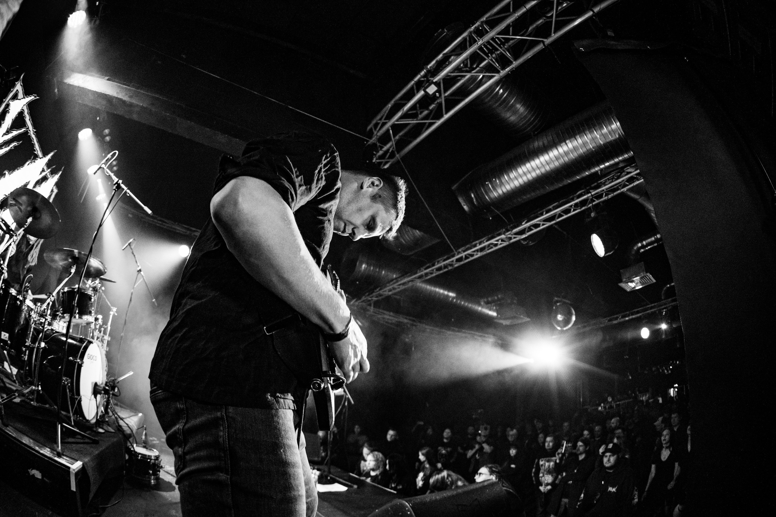 ИЛ • Minuala • Khlad|Glastonberry. Концертный и репортажный фотограф в Санкт-Петербурге Слава Пахомов