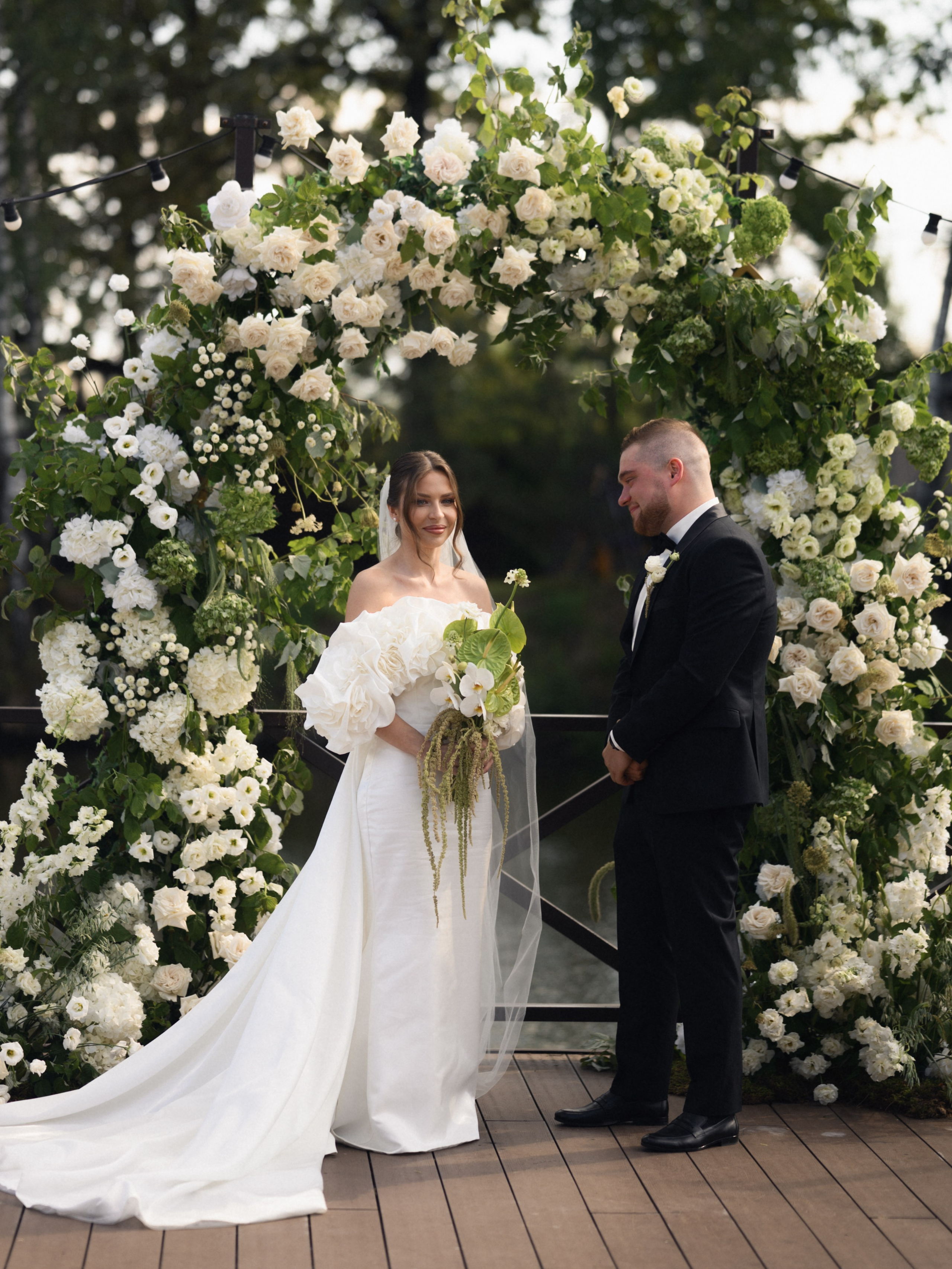 Мария и Никита. Бунгало в Москве.Аренда Бунгало в Мск