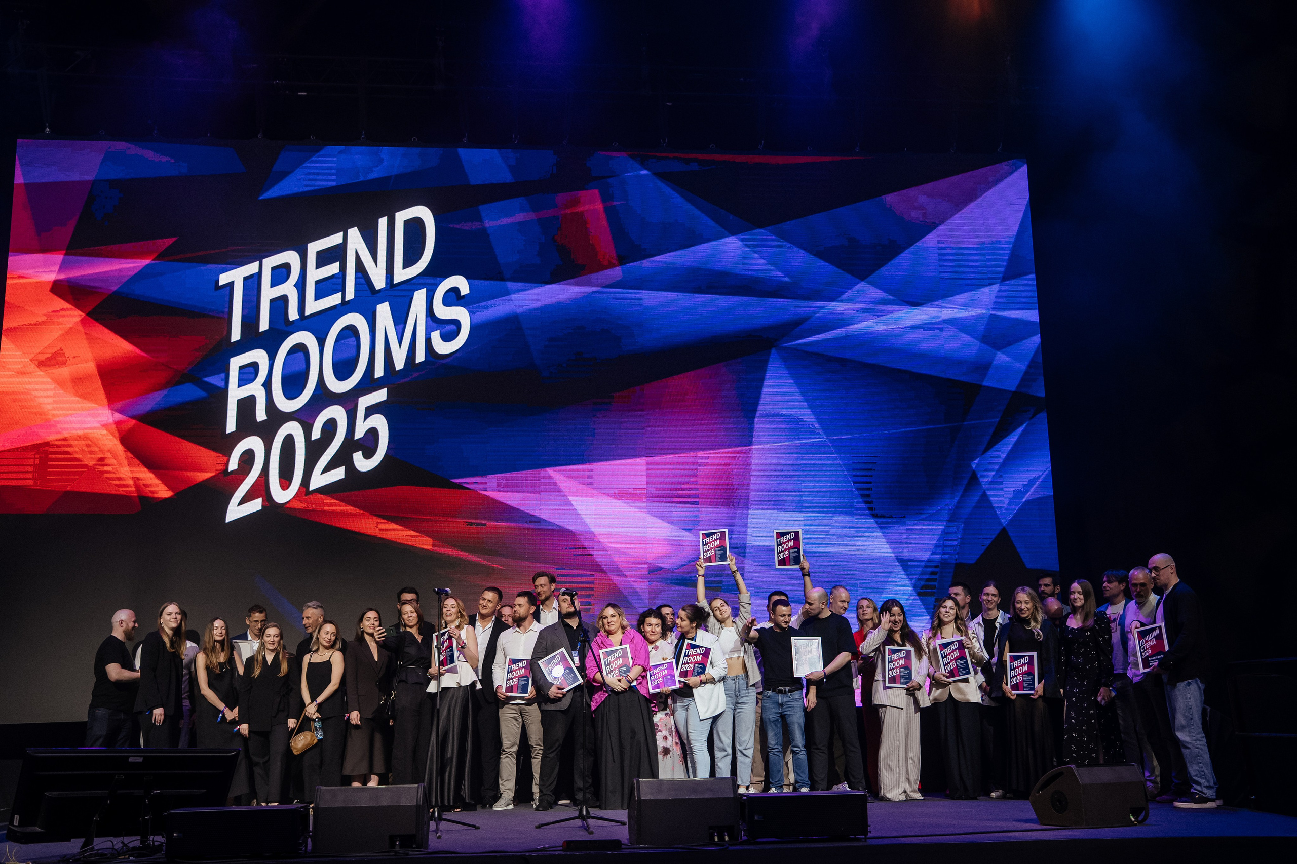 OfficeNext MTS live hall. Андрей Сухинин репортажный свадебный фотограф Санкт-Петербург