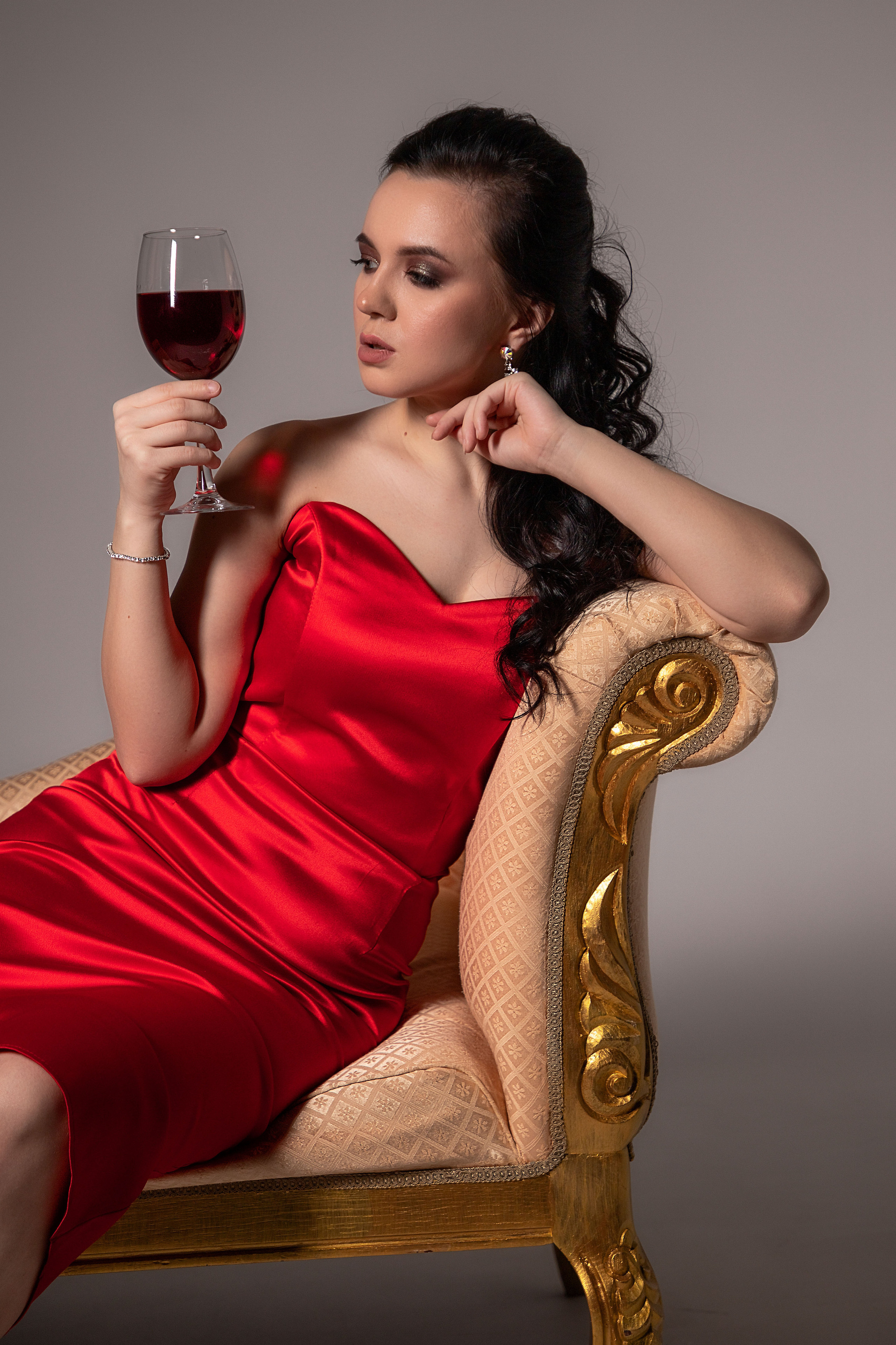 Фотосессия в стиле Девушка бонда. Коммерческий фотограф Андрей Тремасов