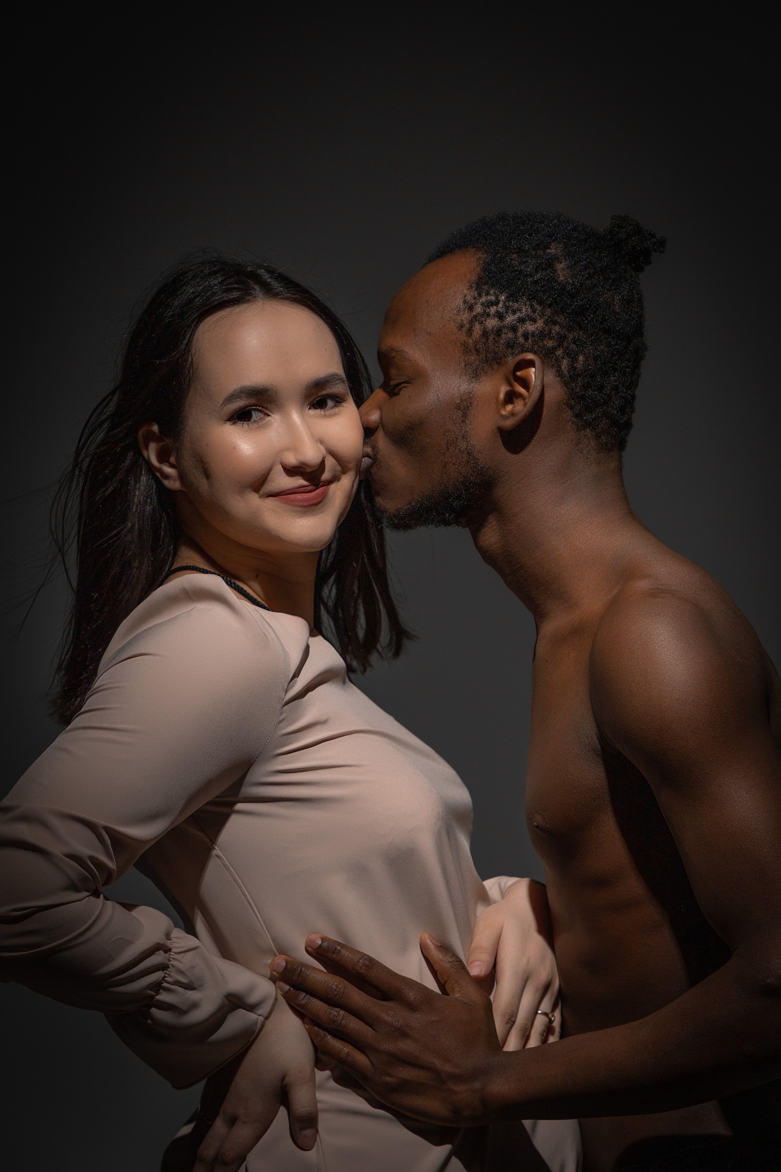 Семейная фотосессия для беременной. Коммерческий фотограф Андрей Тремасов