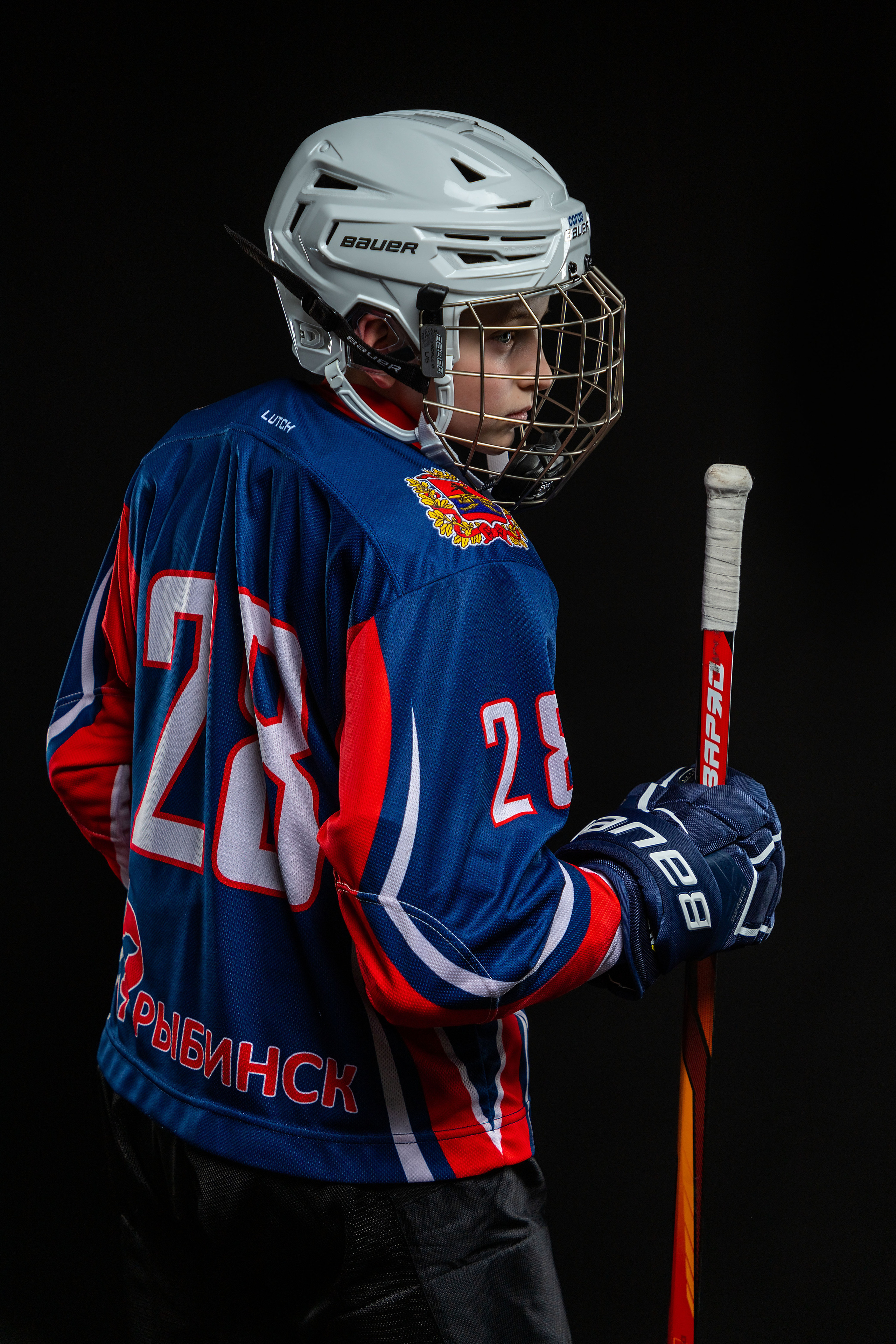 Съёмка хоккеиста в спортивной форме. Коммерческий фотограф Андрей Тремасов