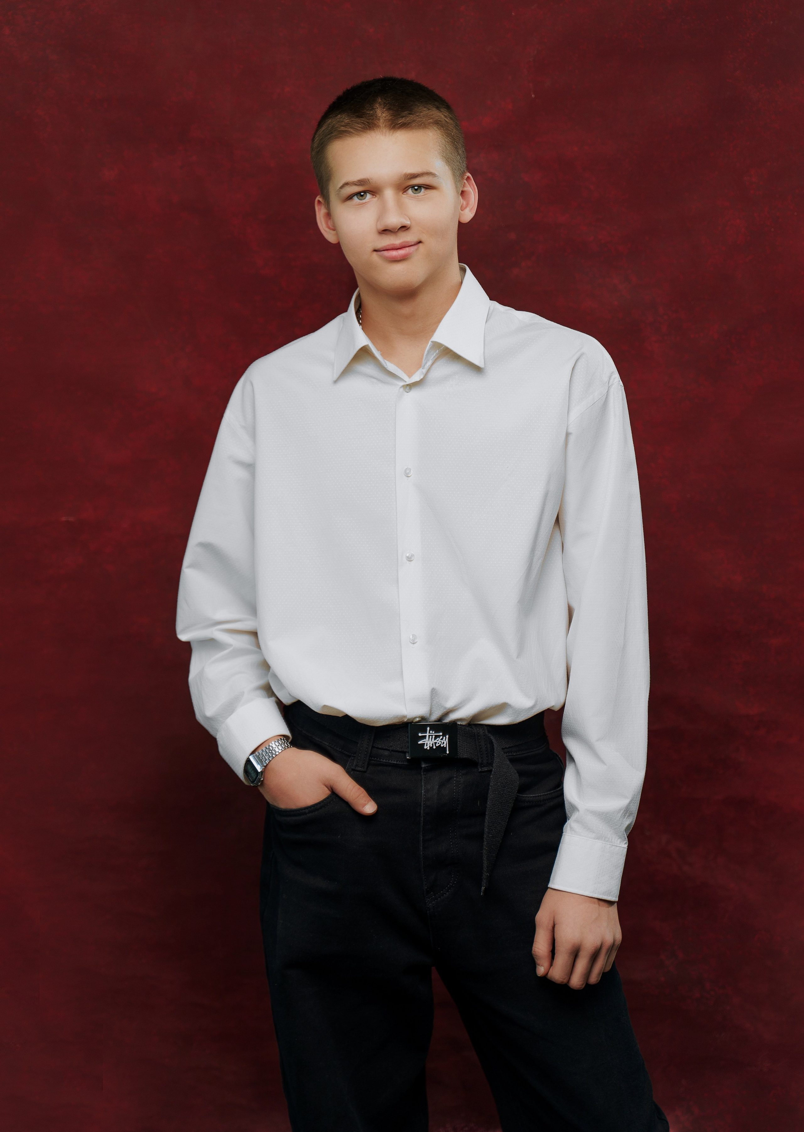 Стильные выпускные альбомы и индивидуальные фотосессии в Таганроге