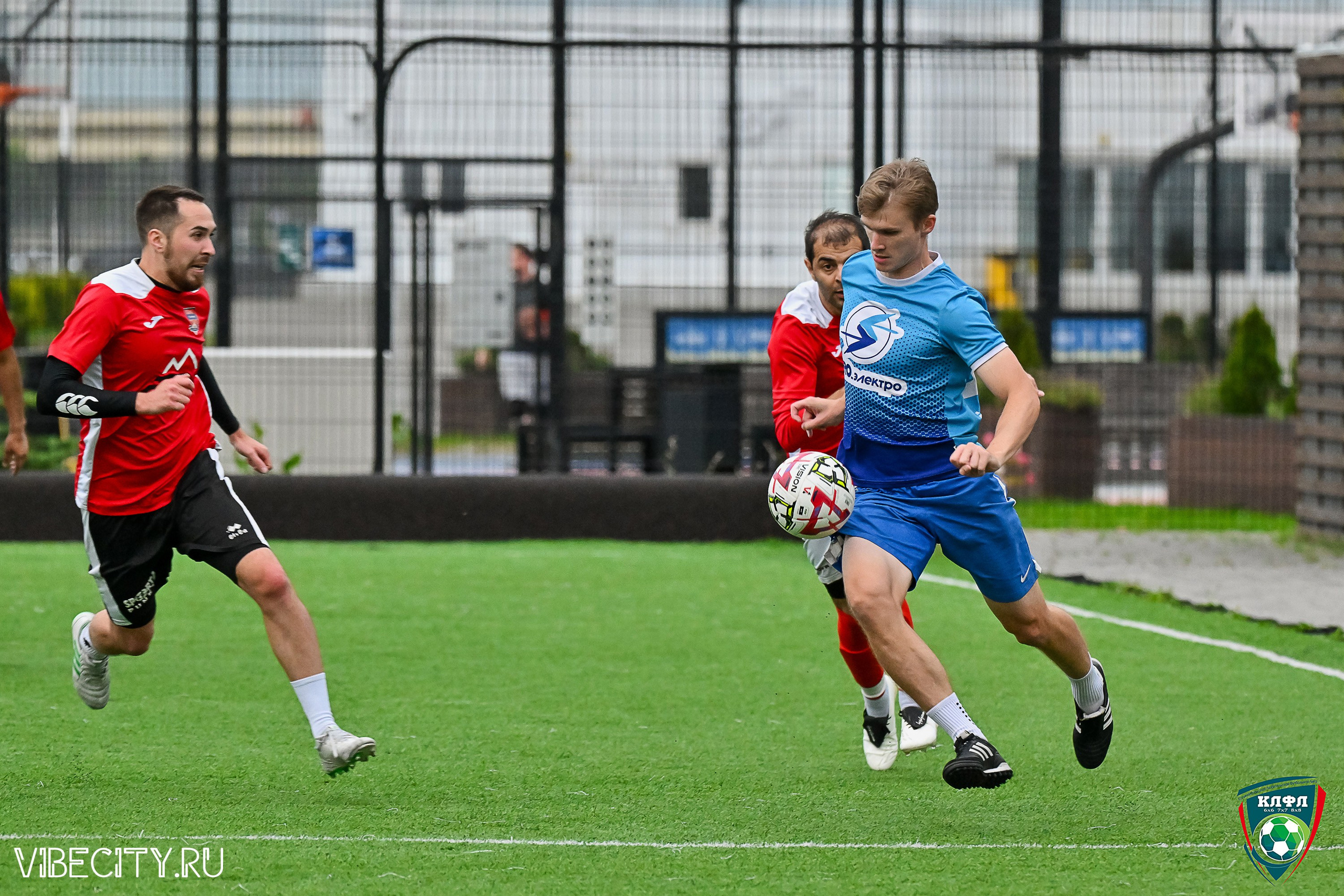 ФИНАЛЬНЫЕ МАТЧИ ПЛЕЙ-ОФФ XXl ЛЕТНЕГО КУБКА КАЛИНИНГРАДСКОЙ ЛФЛ. VIBECITY.RU Вайб Сити Ру Фоторепортажи Фотоотчеты Калининград