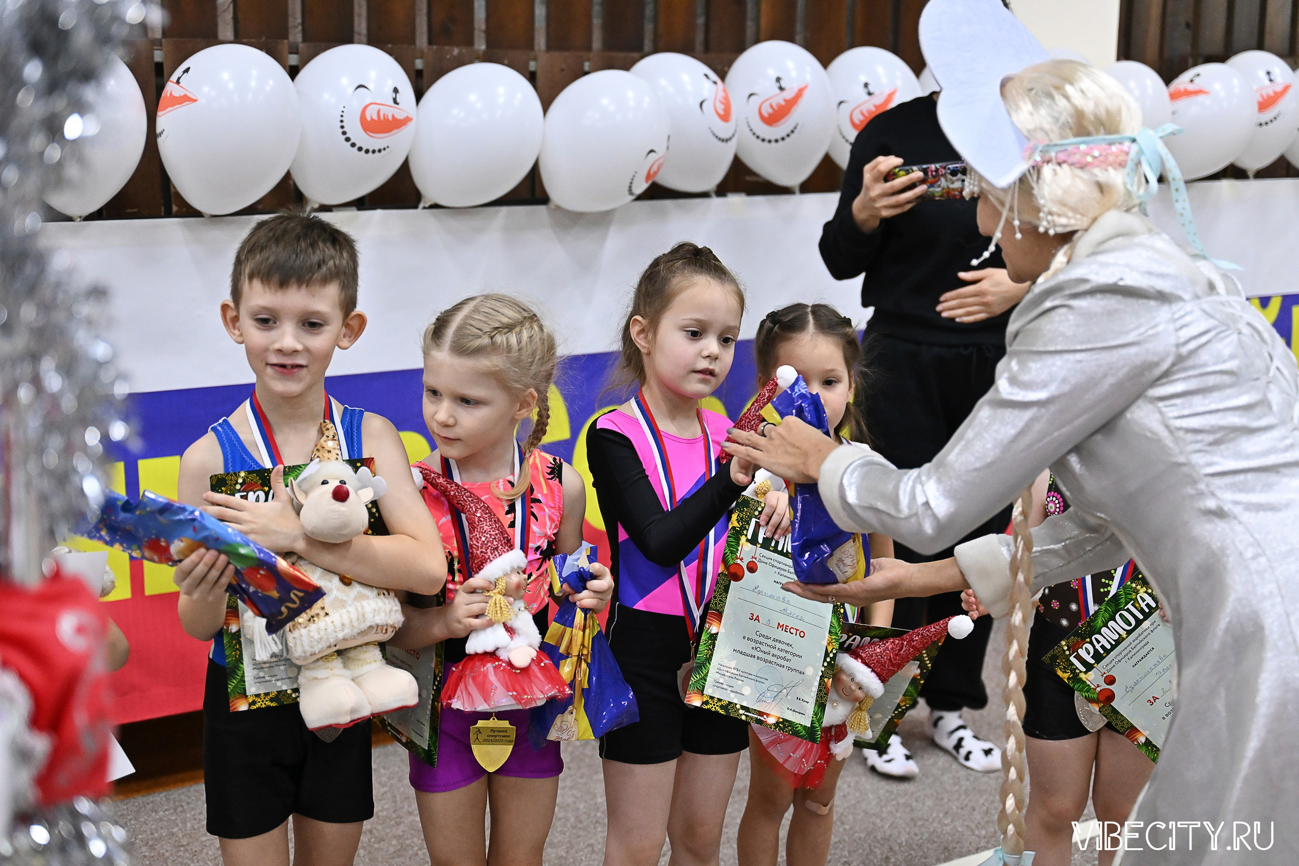 Контрольная тренировка по спортивной гимнастике. VIBECITY.RU Вайб Сити Ру Фоторепортажи Фотоотчеты Калининград