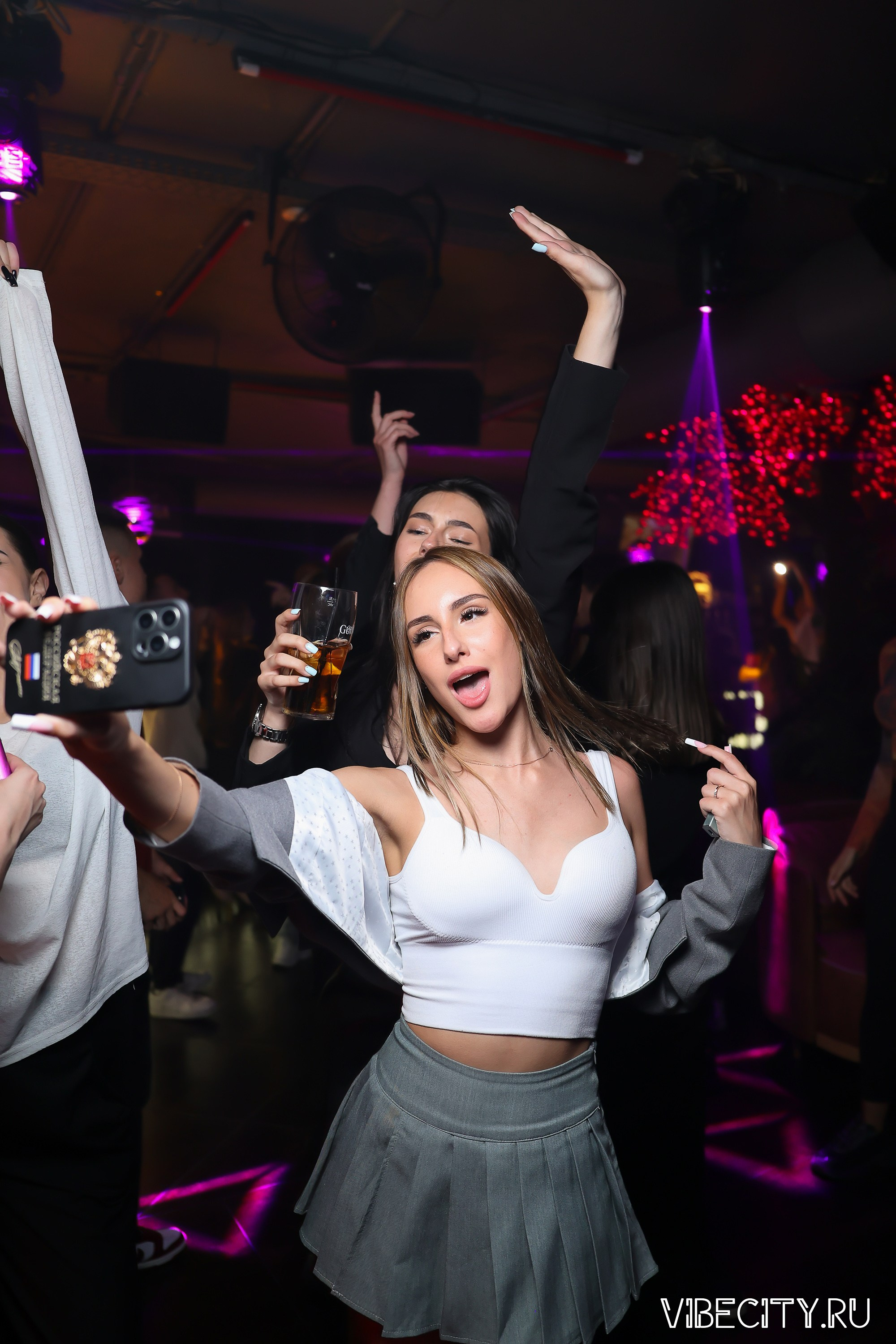 DOUBLE U. VIBECITY.RU Вайб Сити Ру Фоторепортажи Фотоотчеты Калининград