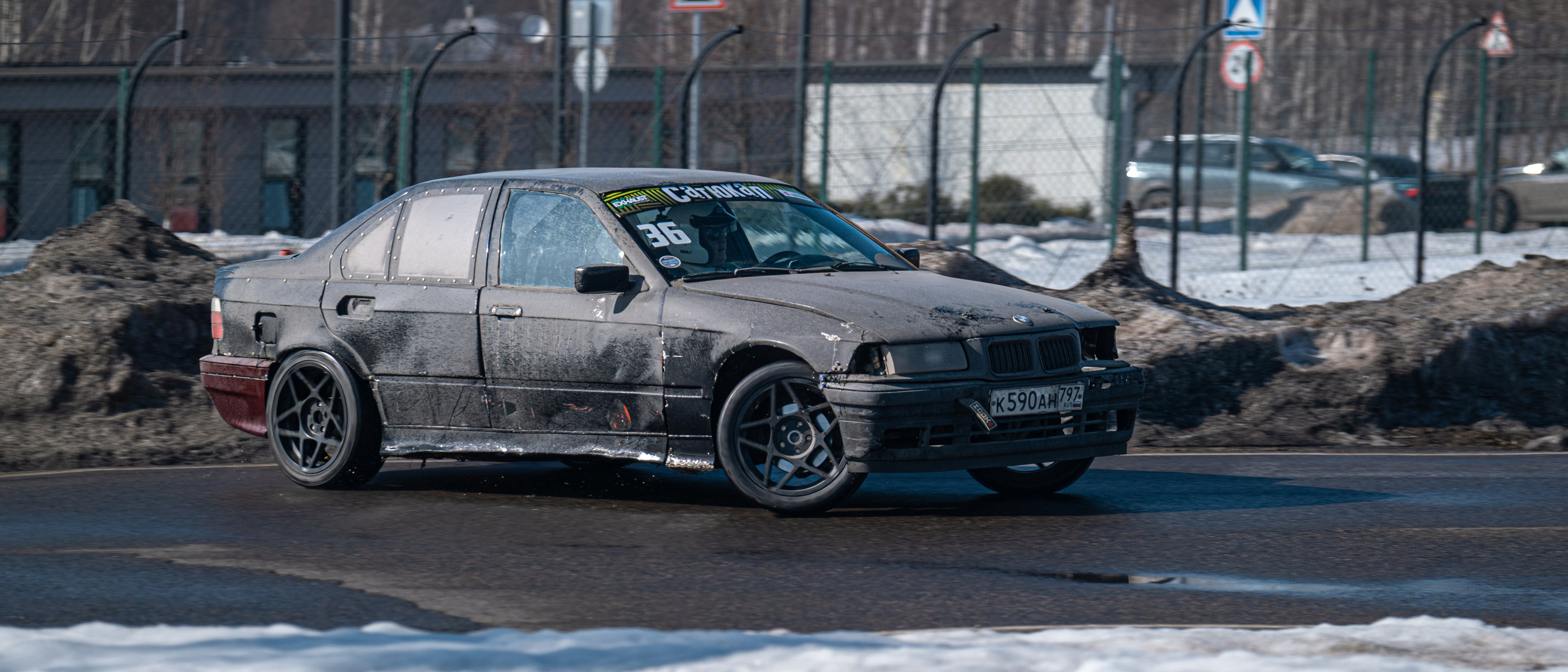 Спортивная автомобильная съемка. Malenkyia