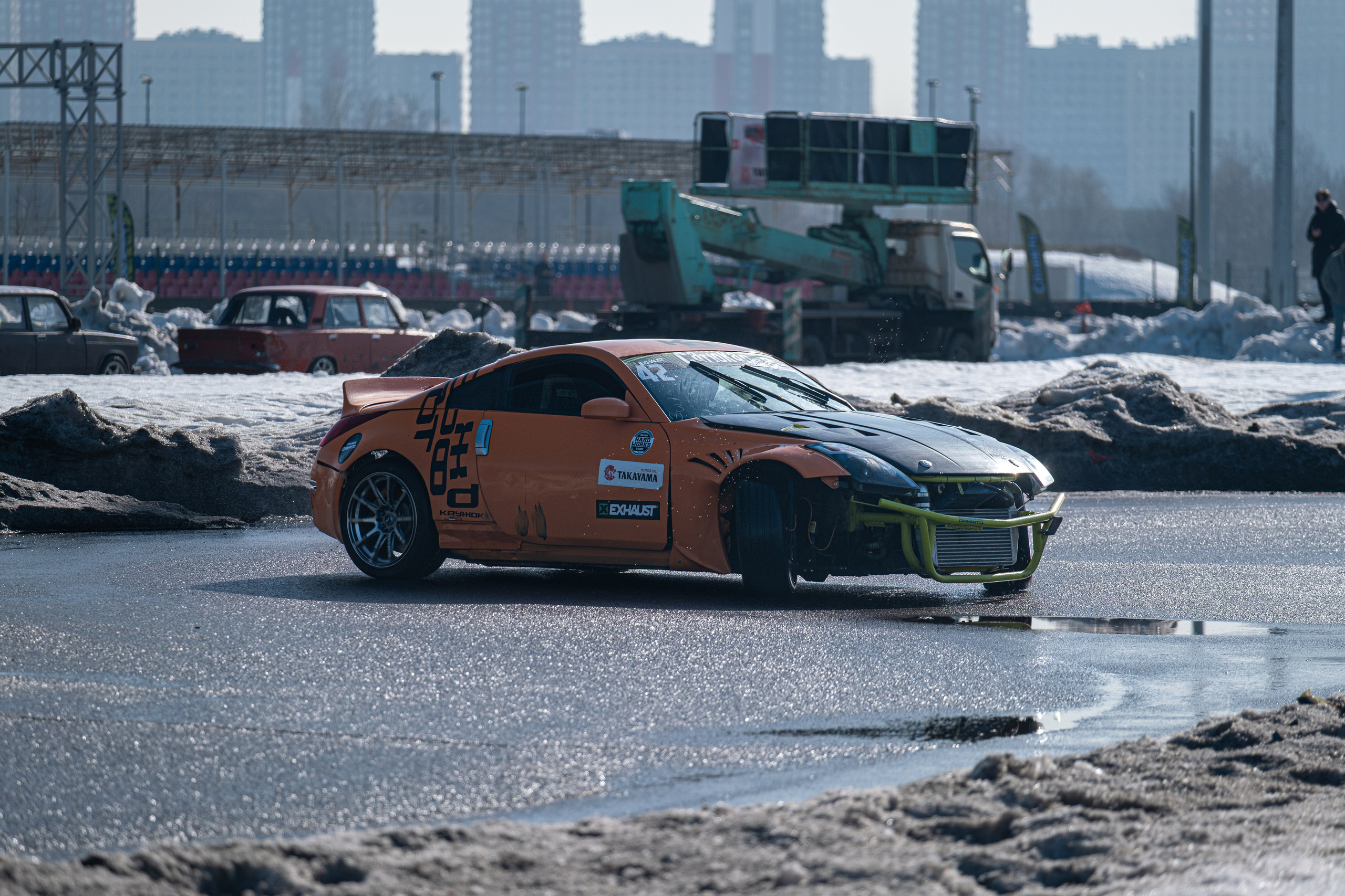 Спортивная автомобильная съемка. Malenkyia