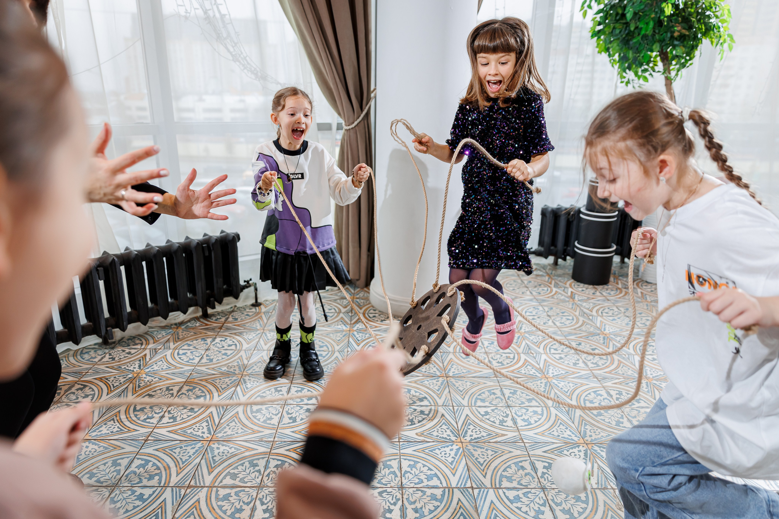 День рождения Насти «Венсдэй во Вкусотеррии». Семейный и детский фотограф Комина Елена, Власиха, Одинцово