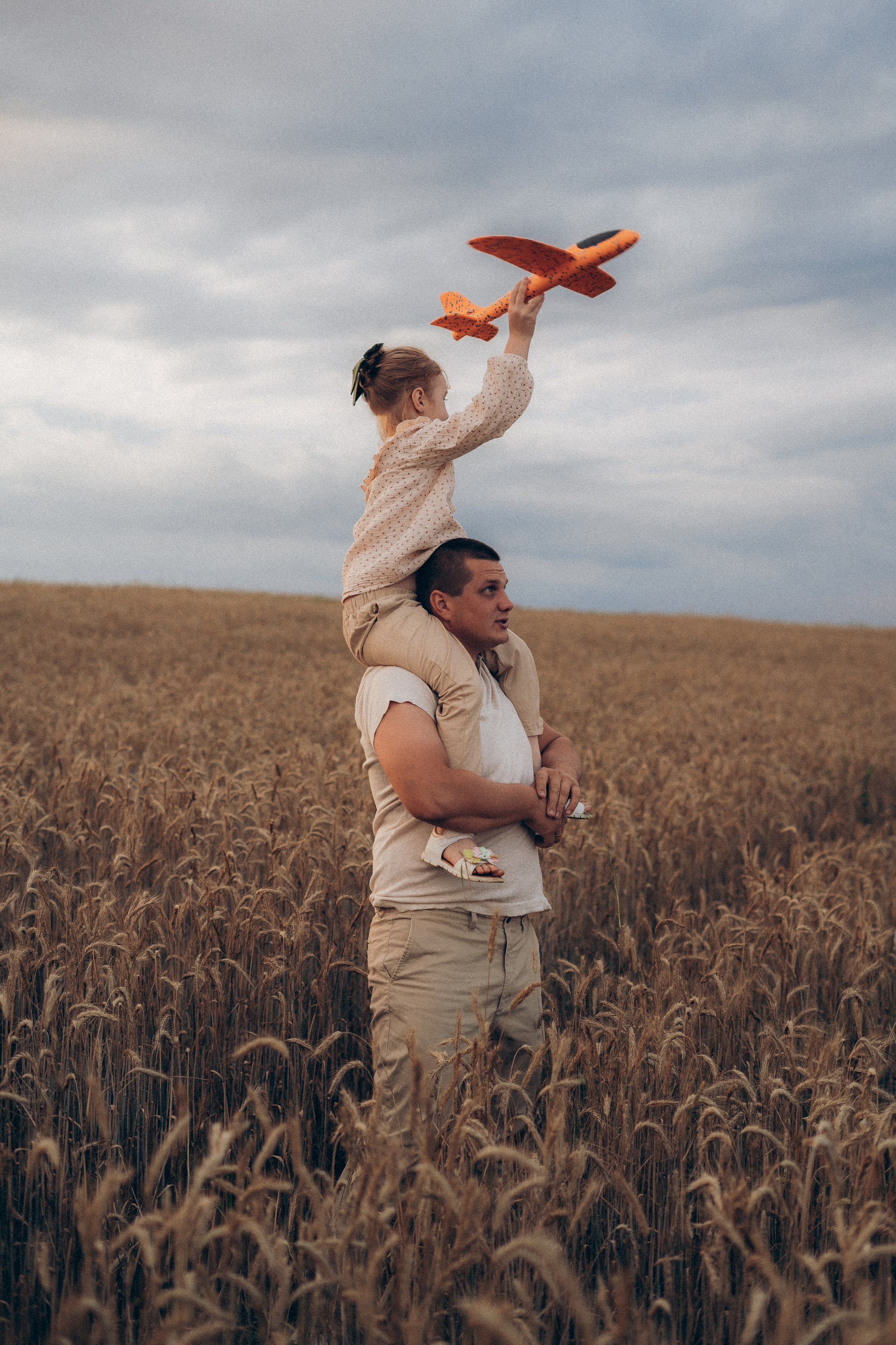 Алёна и семья. Фотограф Торопец Кристина Абрамова Kanwellia photography