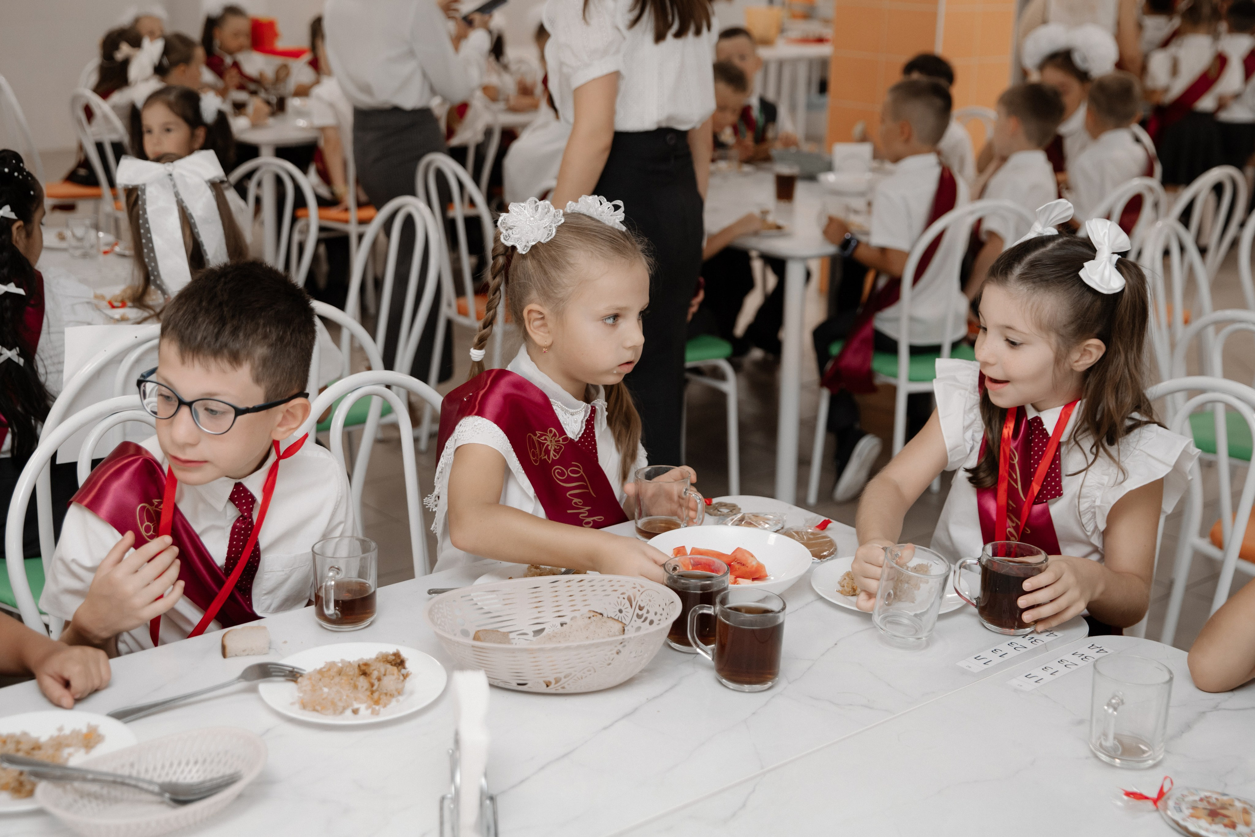 1 класс 11 школа. Выпускные альбомы Натальи Бутко: Новороссийск, Анапа, Геленджик