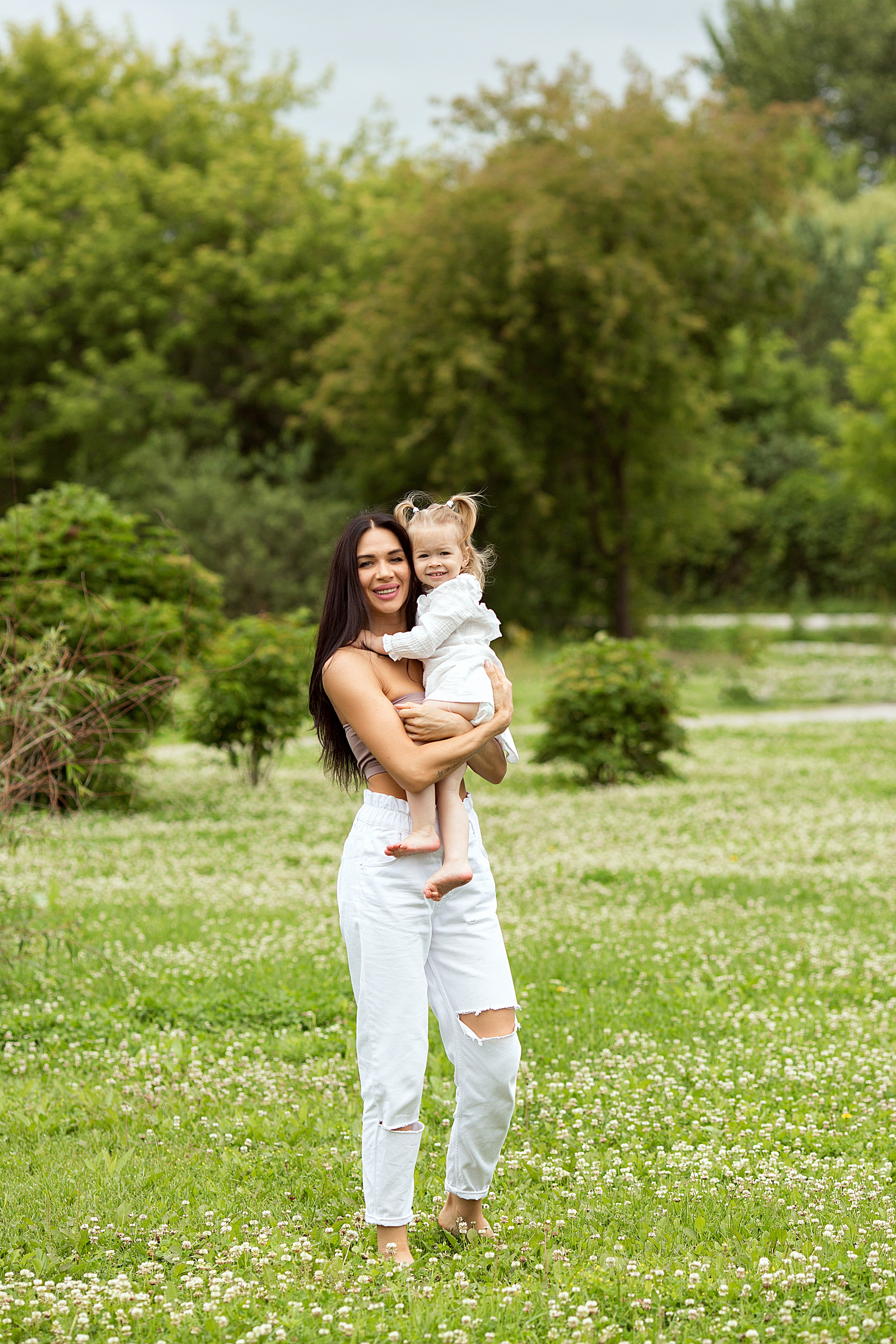 Летняя прогулка Тани и Ариши. Людмила Далидович топовый семейный фотограф Находка/Владивосток