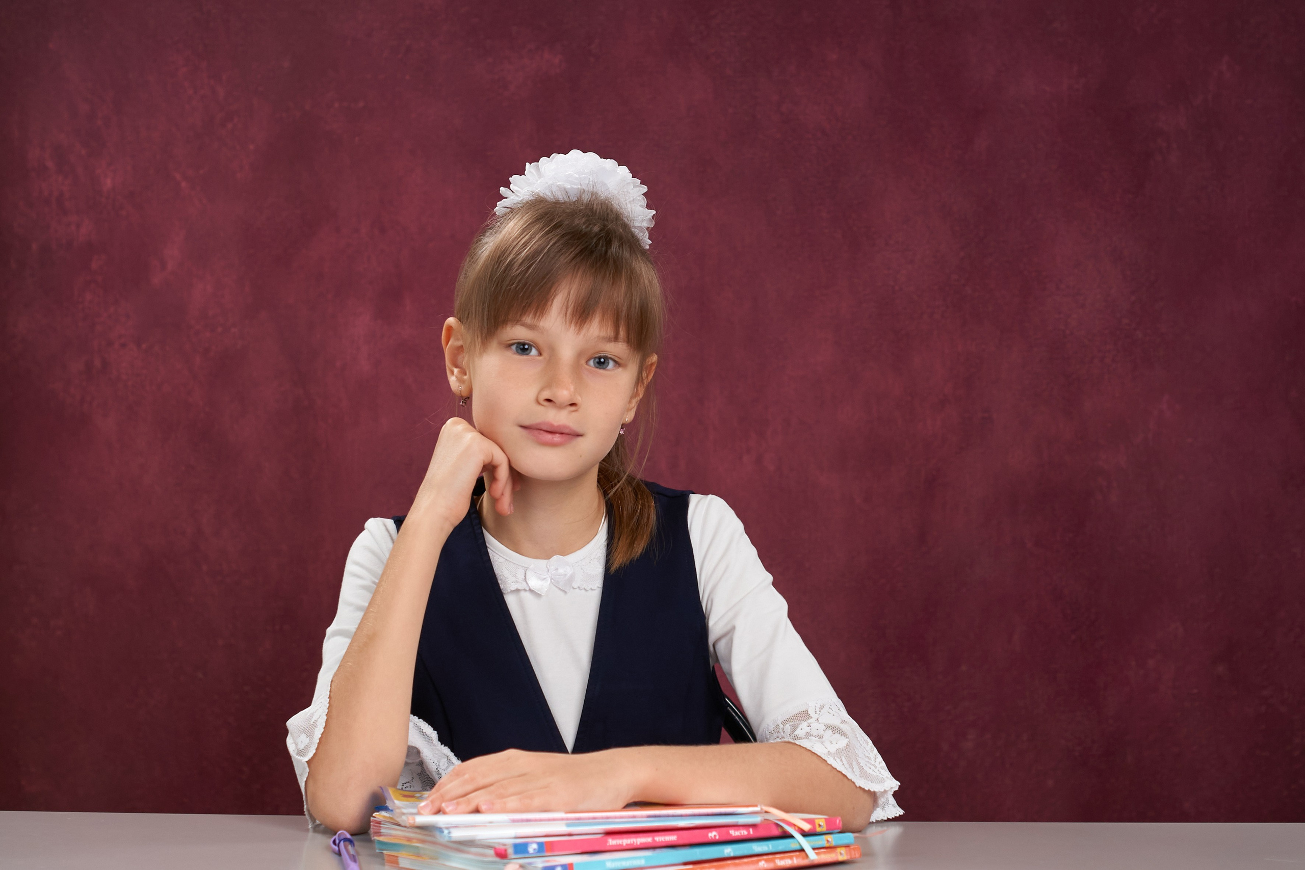 Портреты и фоны. Начальная школа. Childrenfoto.ru