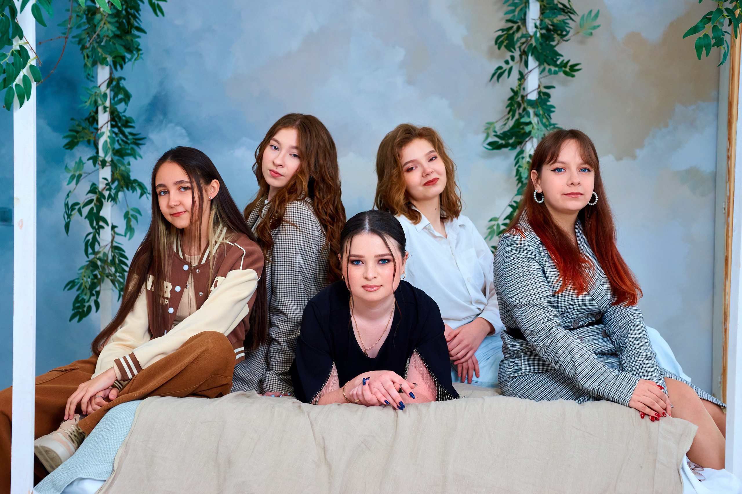 Студийная съёмка. 11 класс. Весна. Childrenfoto.ru