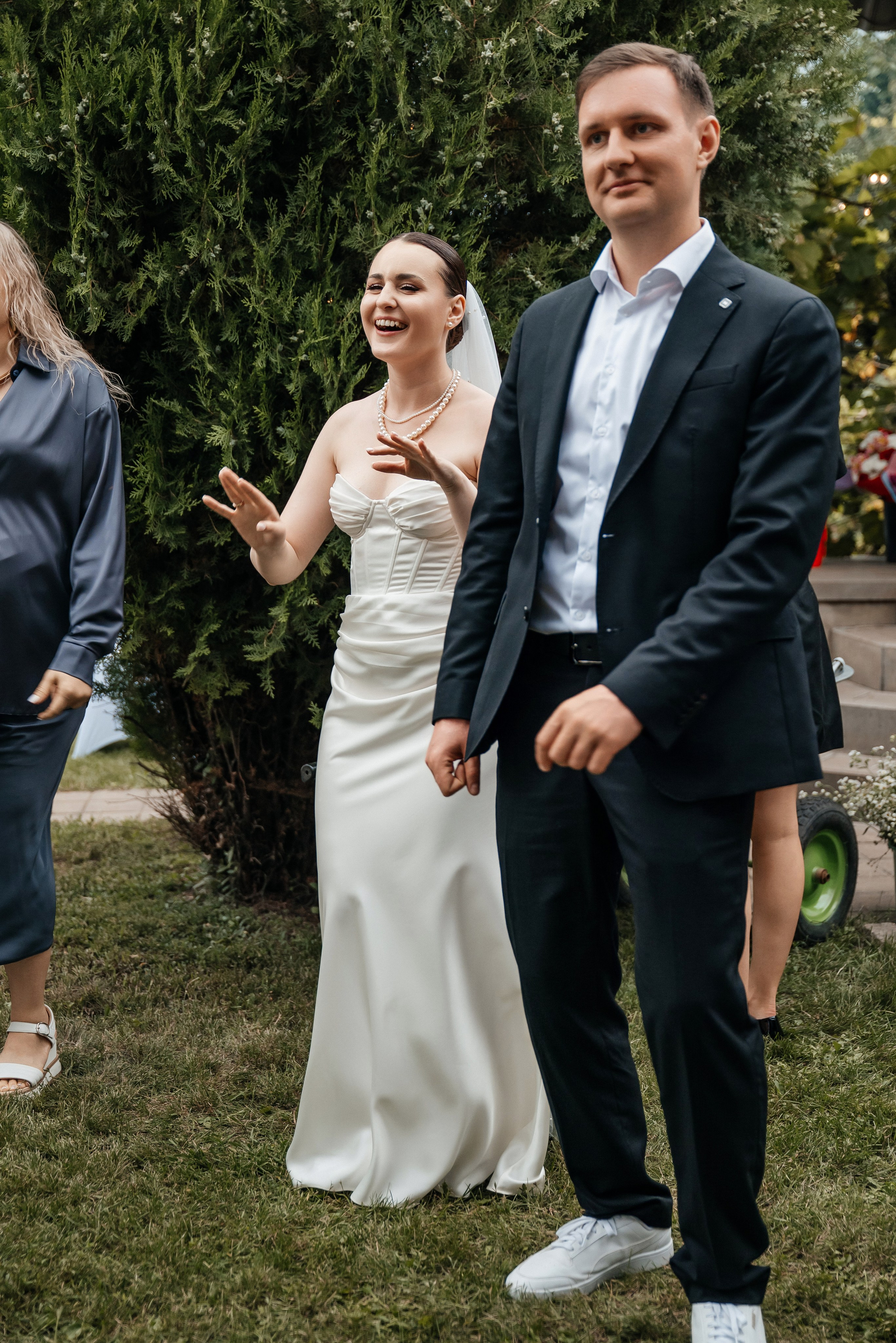 «Свадьба Даши и Артема». Школьный фотограф в Валуйках. Фотосессии для выпускников и изготовление выпускных альбомов в городе Валуйки и в Белгородской области