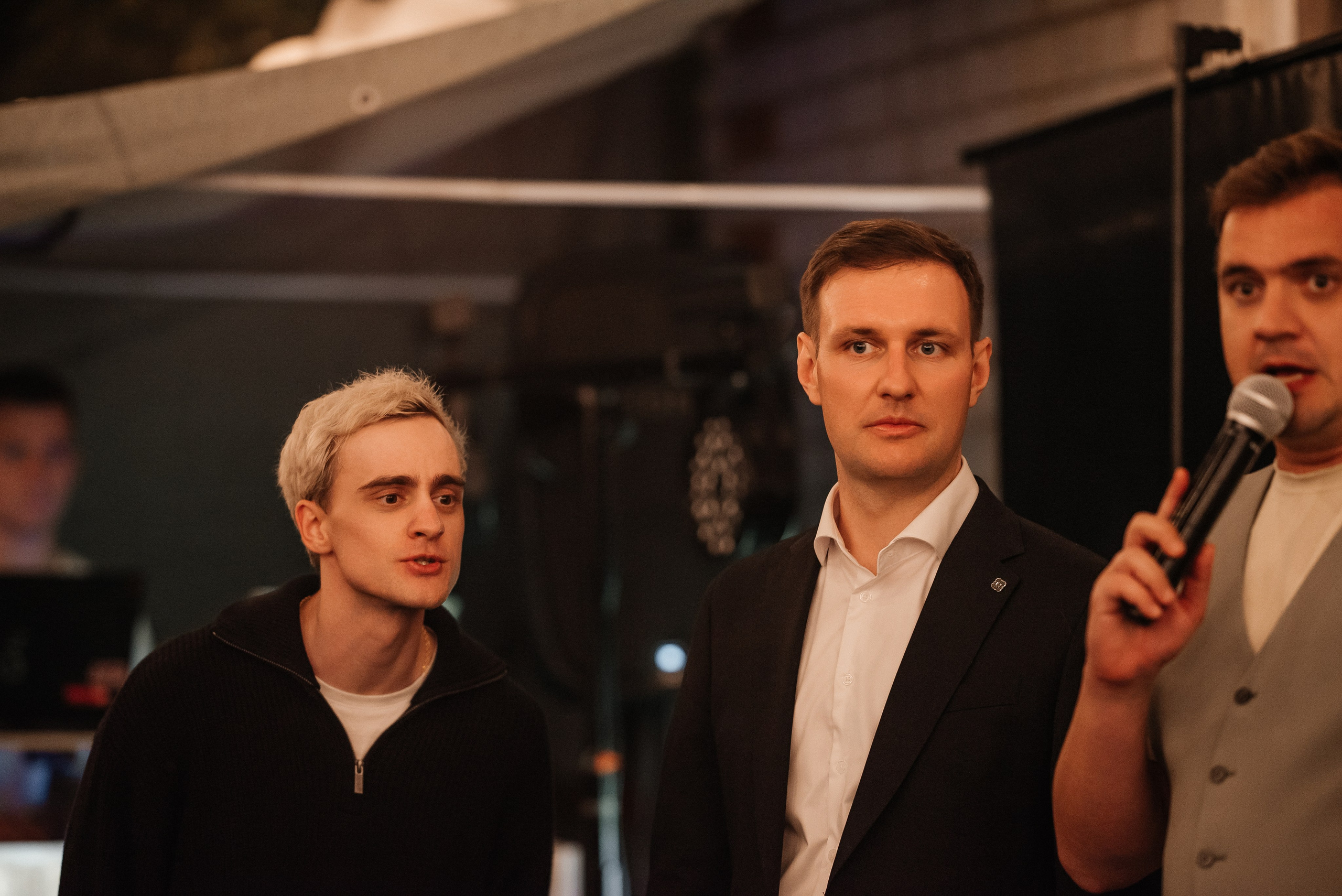 «Свадьба Даши и Артема». Школьный фотограф в Валуйках. Фотосессии для выпускников и изготовление выпускных альбомов в городе Валуйки и в Белгородской области