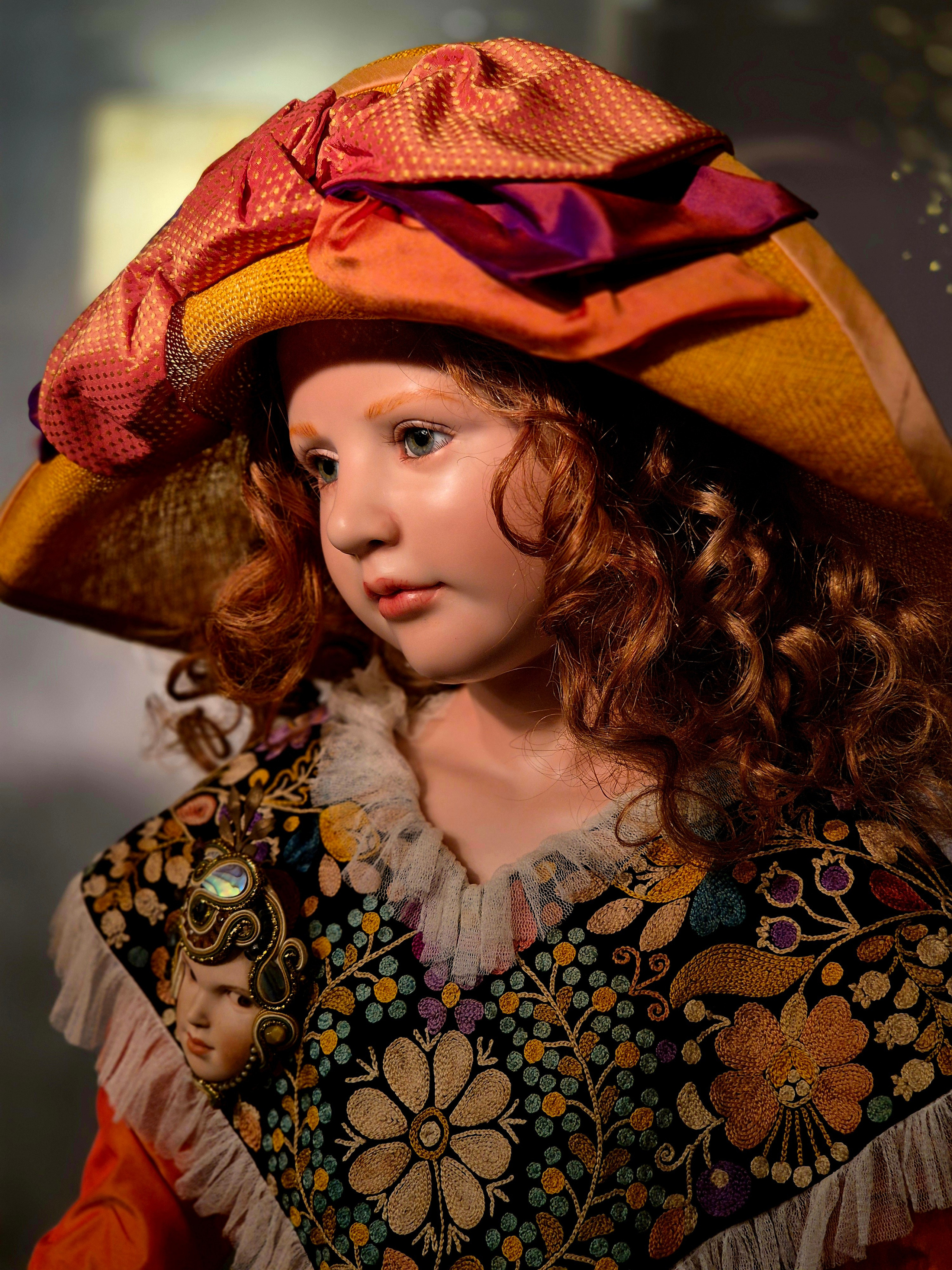 Особого внимания заслуживает музей кукол "Хрупкие мечты"