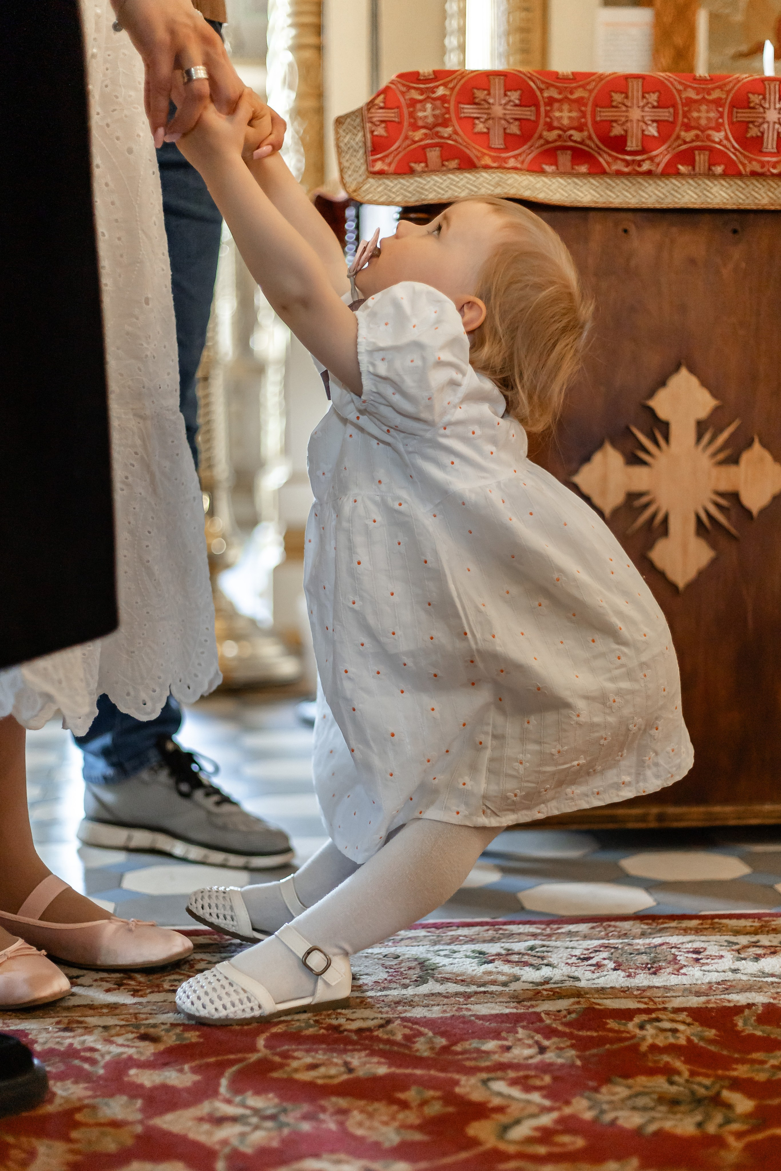 Крещение в Храме Веры, Надежды, Любови и матери их Софии. Профессиональный фотограф в Москве и Мо Мария Шантарёва