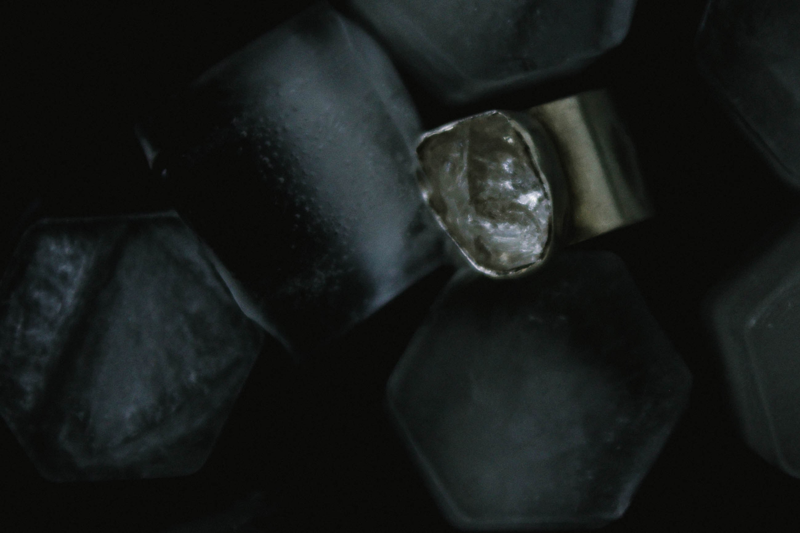 Брендам. Портретный и ню фотограф в Москве Александра Мишура