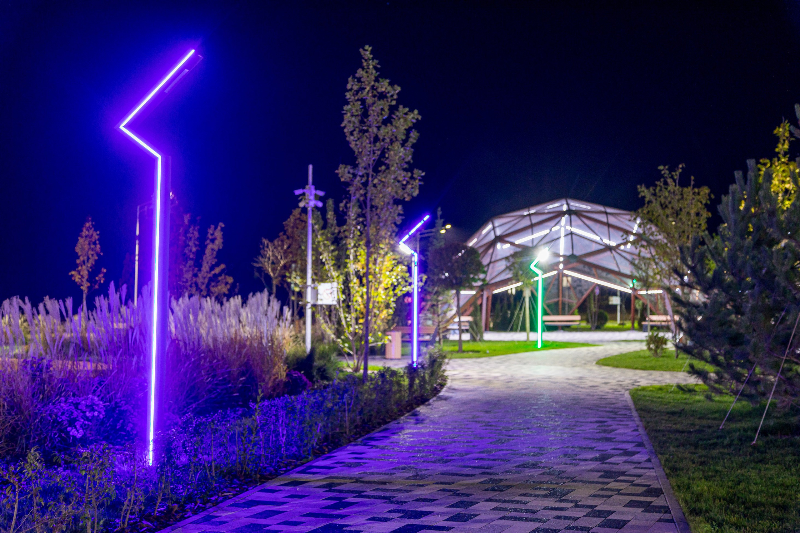 Exterior photography. Interior photographer Vitalii in Portland and Vancouver