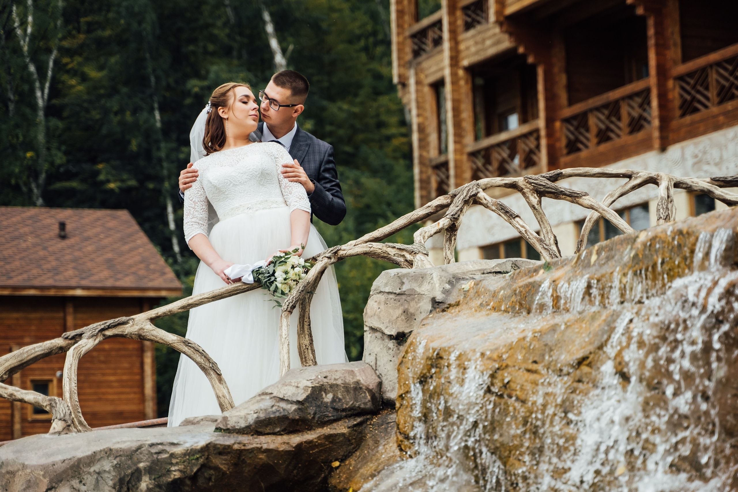 Николай и Ирина свадебная прогулка. Свадебный фотограф в Коломне, Воскресенске, Егорьевске Владимир Петров