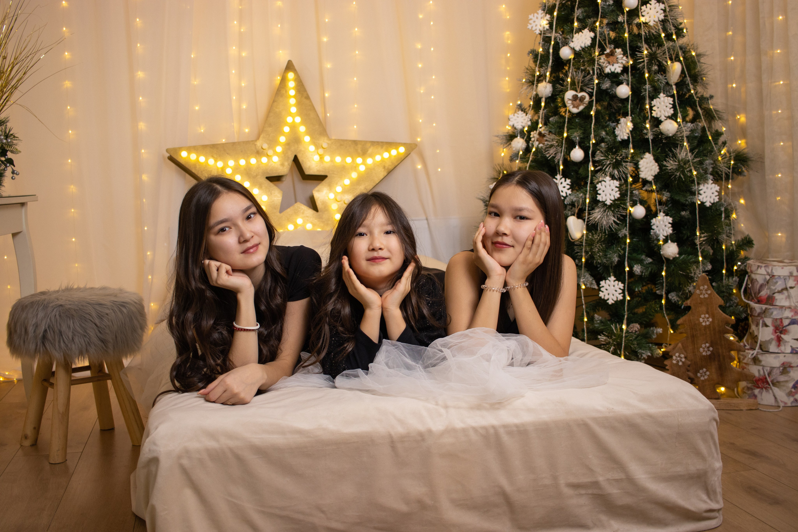 Студийная фотосессия. Фотограф в Астане, индивидуальная, семейная, домашняя фотосессия