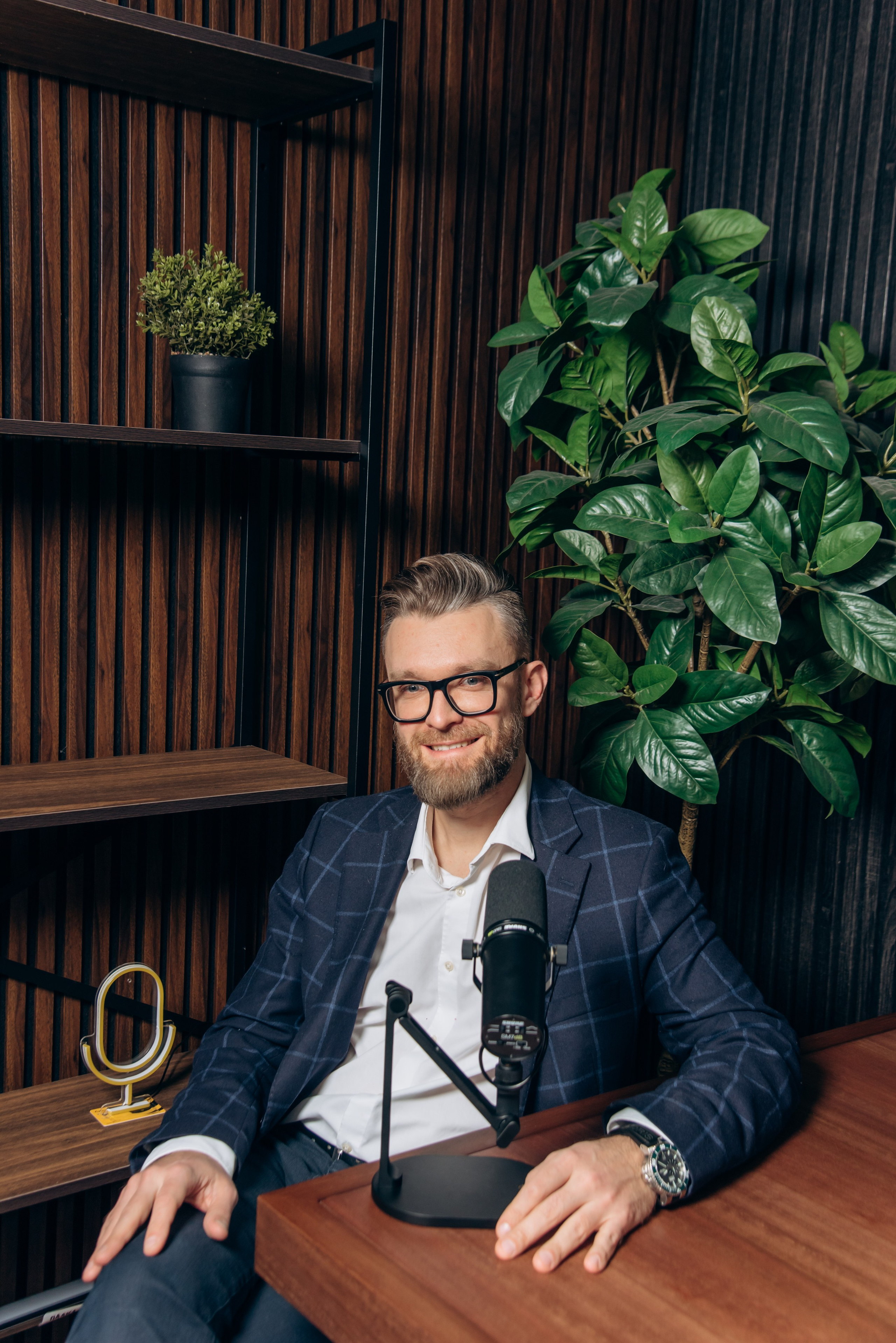 #деловойпортрет #бизнеспортрет #мужскойпортрет #профессиональныйпортрет #портретнаделовую #headshots #businessheadshot #corporateheadshot #геройнафото #студийнаяфотосессия #портретдлярезюме #портретдляLinkedIn #партнерскиепартнёры #мужскойстиль #деловойобраз