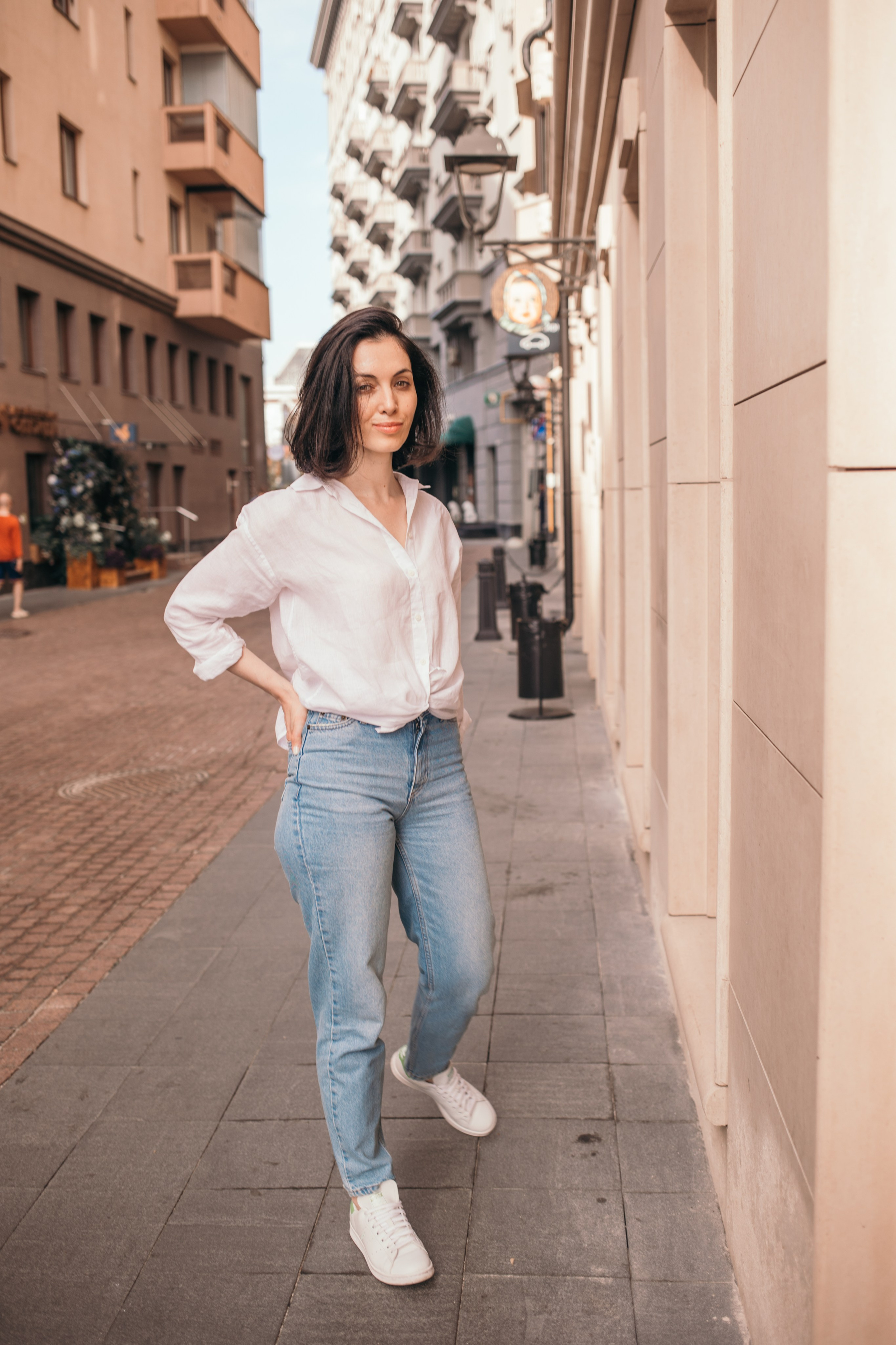 ОЛЯ. Я фотограф из Москвы к Вашим услугам