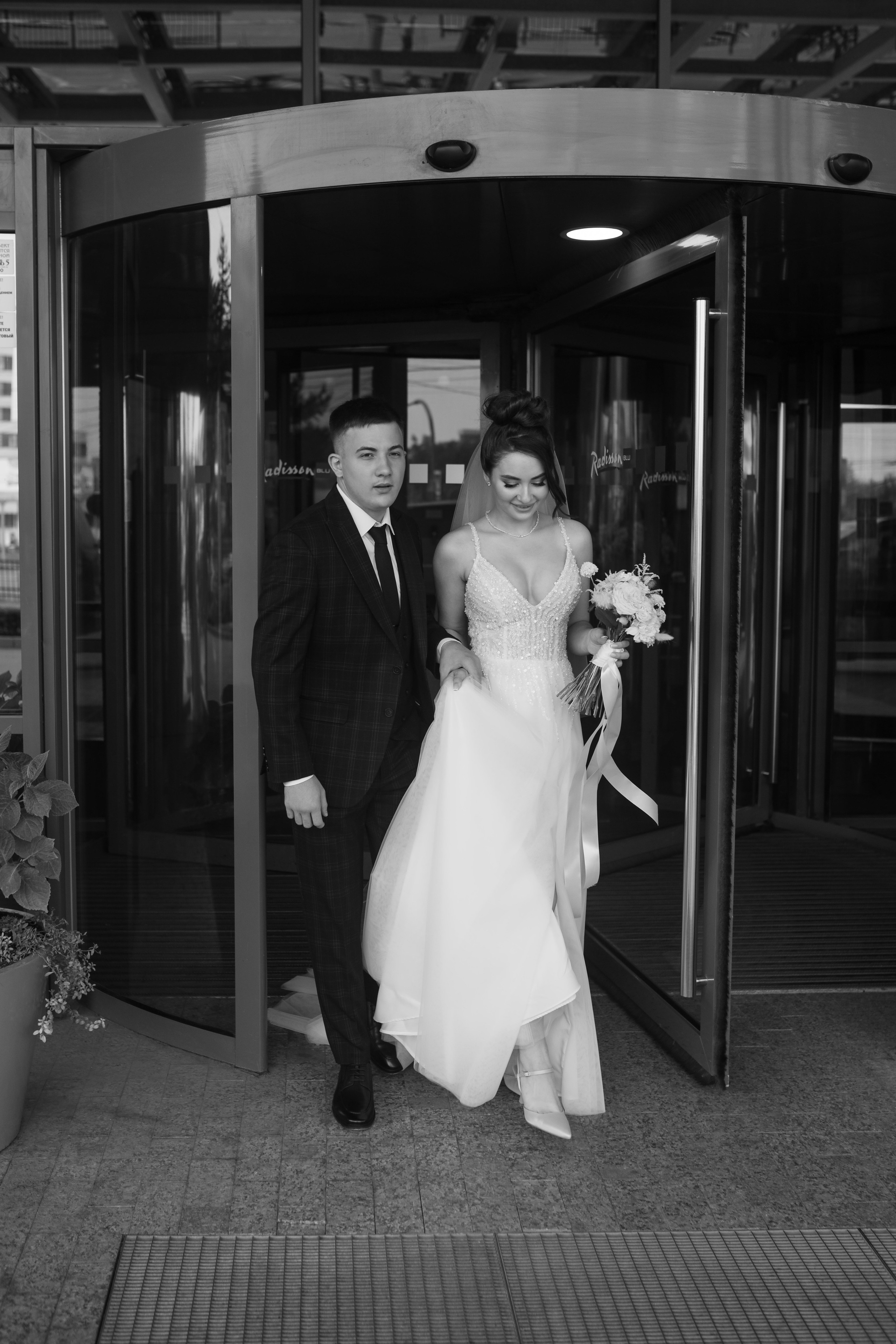 Ян-Полина — Отель Radisson Blu. Свадебный фотограф Екатеринбург/Челябинск — Любовь Волохова