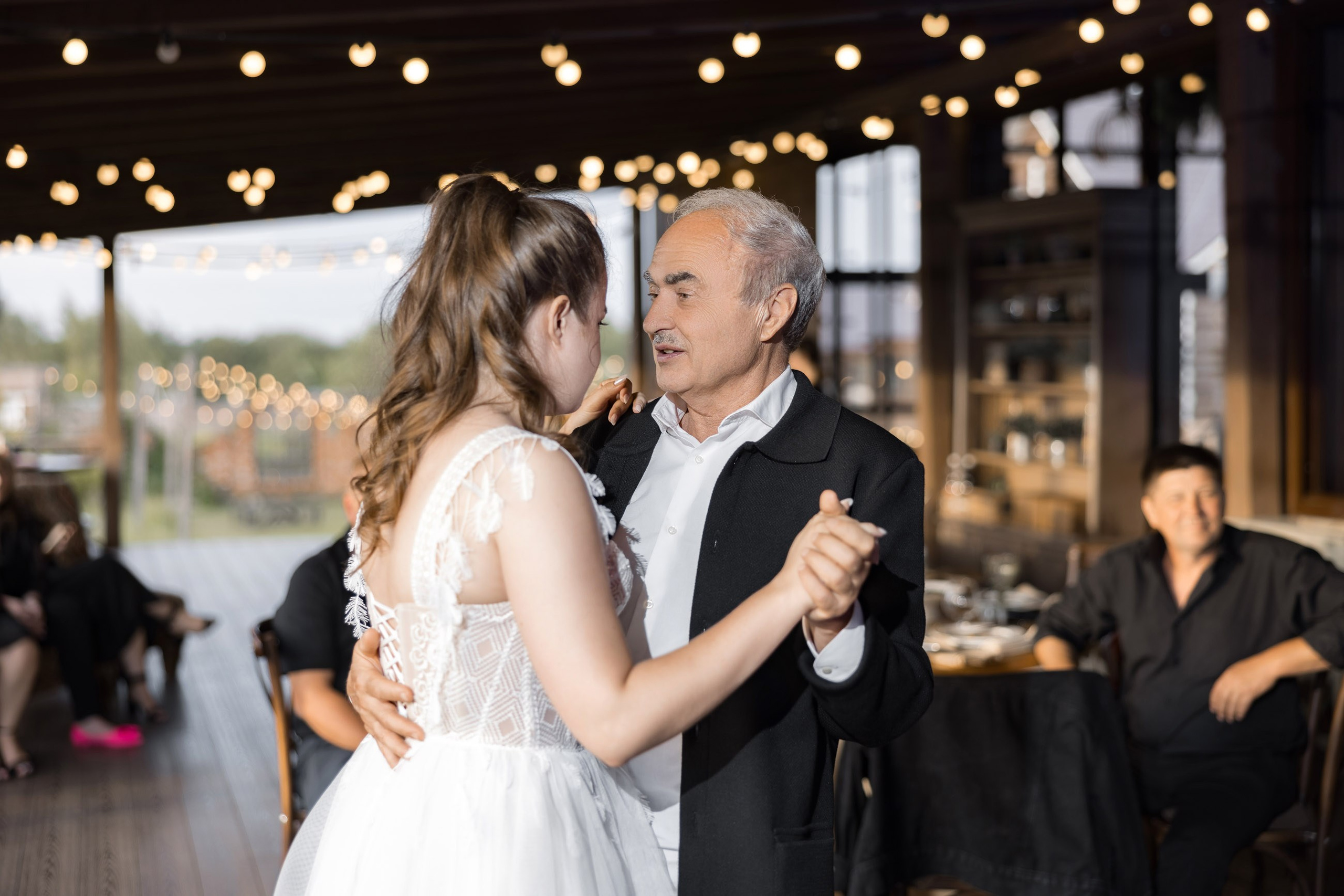 Артем и Вера. Свадебный фотограф и видеограф Юрий и Эля Дубинины