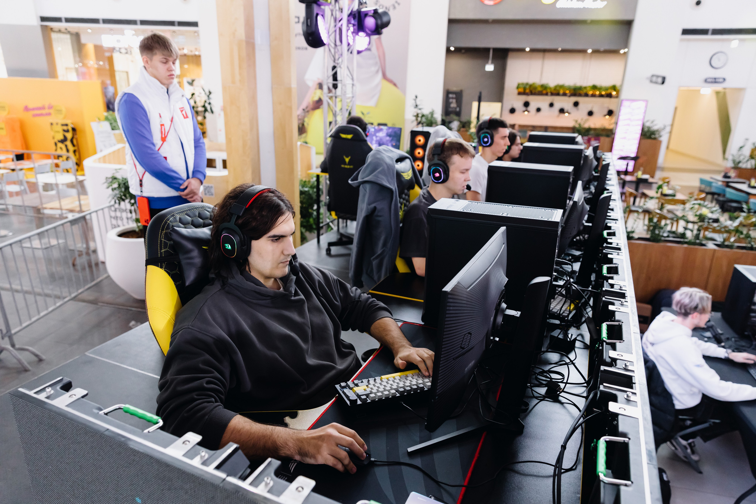 Кубок губернатора по киберспорту. Главная