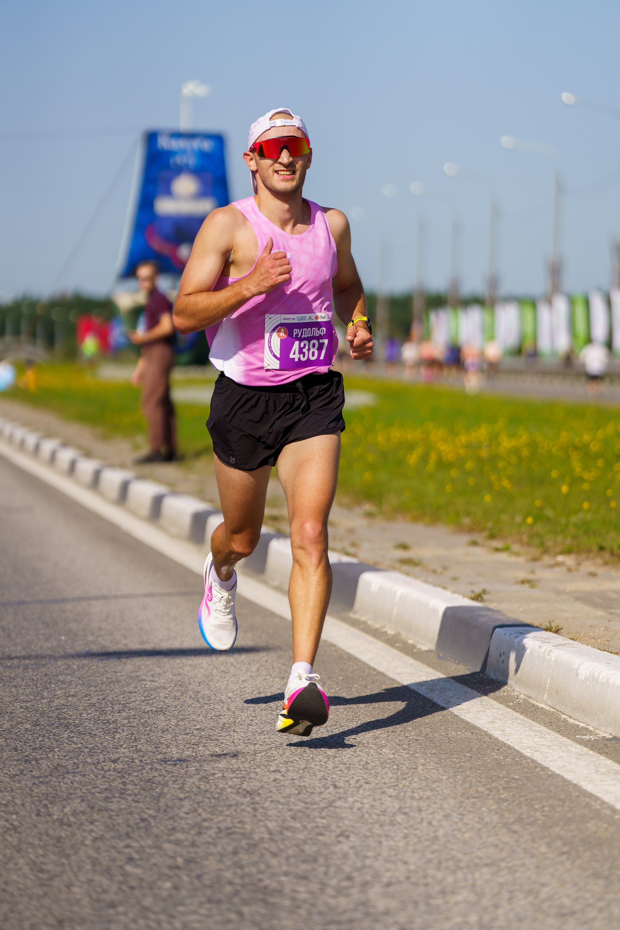 Фотографии Калужский Космический марафон 2025, Взрослые. Фотограф спортивные события, недвижимость, турбизнес