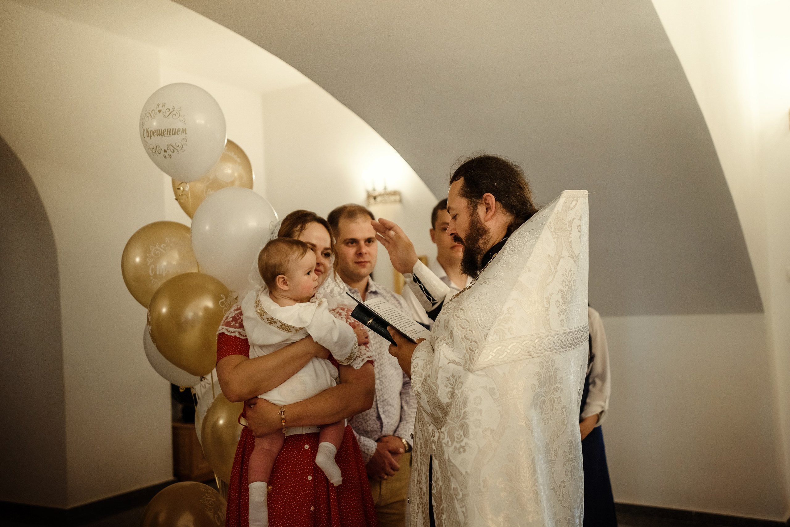 Крещение Льва. Фотограф Ростов Великий Юлия Кузьмина Фотограф на крещение Ярославль