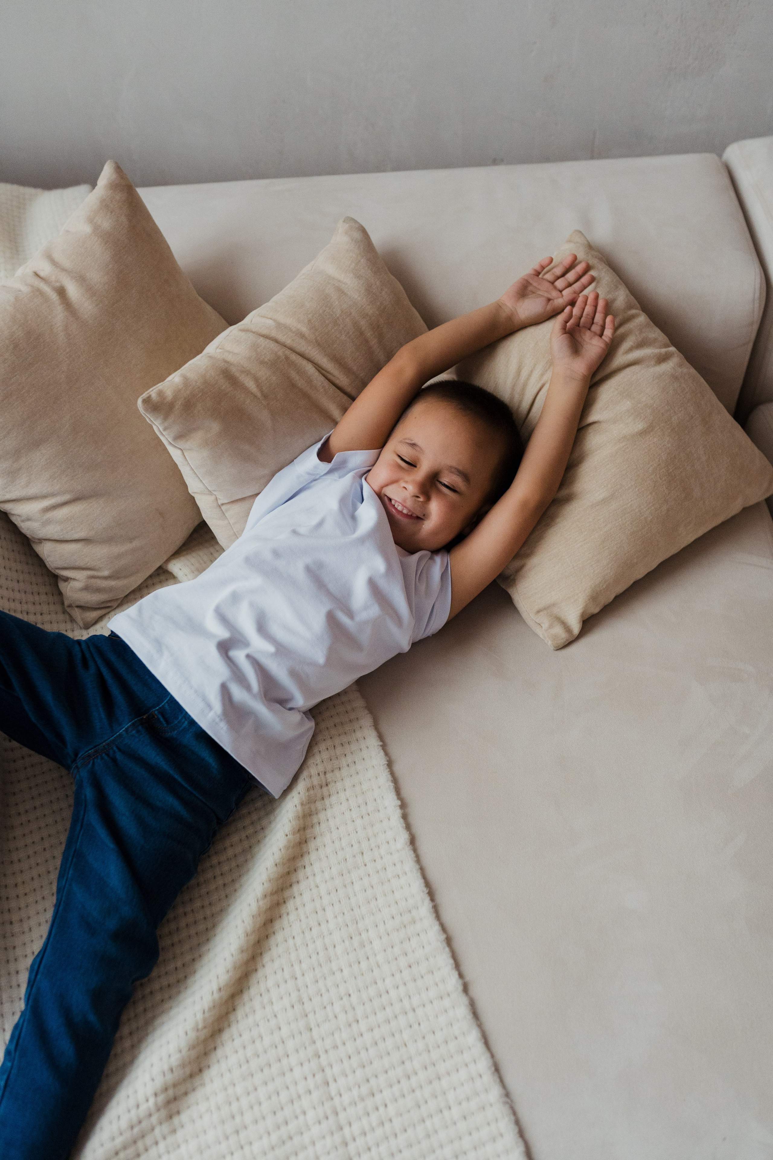 Семейная фотосессия в студии в Москве, семейный фотограф Анна Полушина. Свадебный фотограф в Москве Анна Полушина