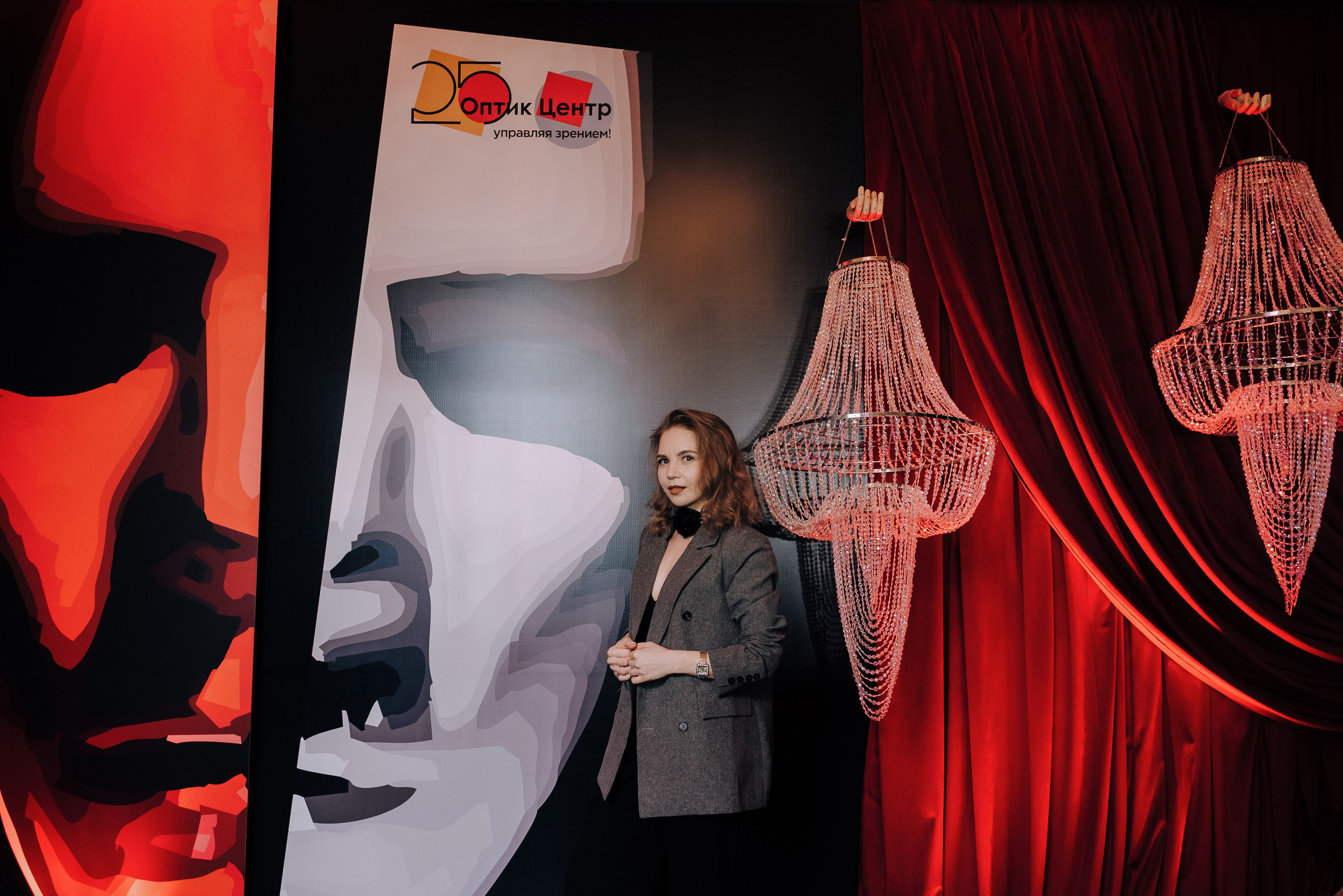СПЕКТАКЛЬ «ВОЛШЕБНЫЕ ОЧКИ» ОПТИК-ЦЕНТР. Репортажный фотограф Зуев Роман г. Челябинск