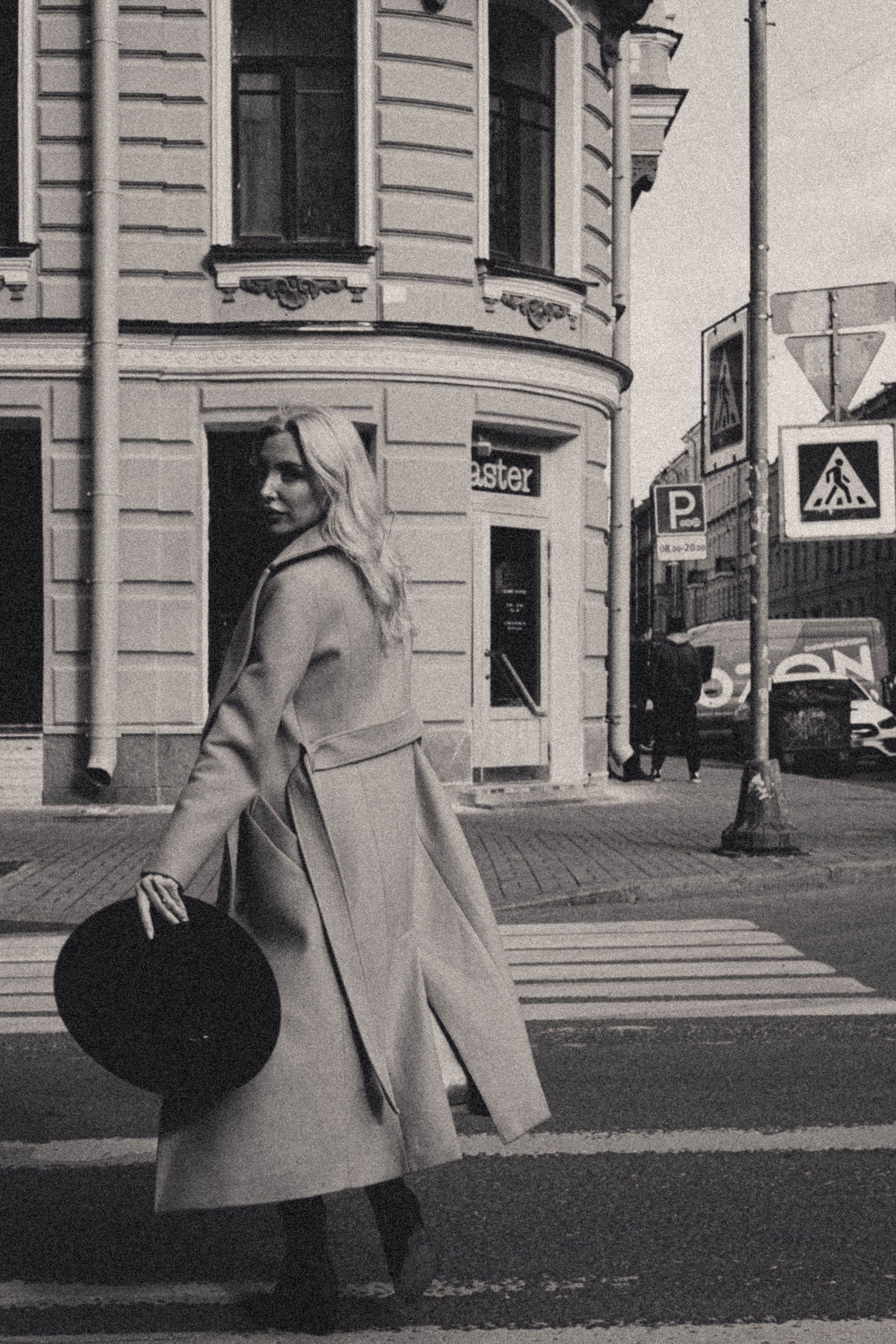 Прогуллка чб. Профессиональный фотограф, Санкт-Петербург — Виктория Богомолова