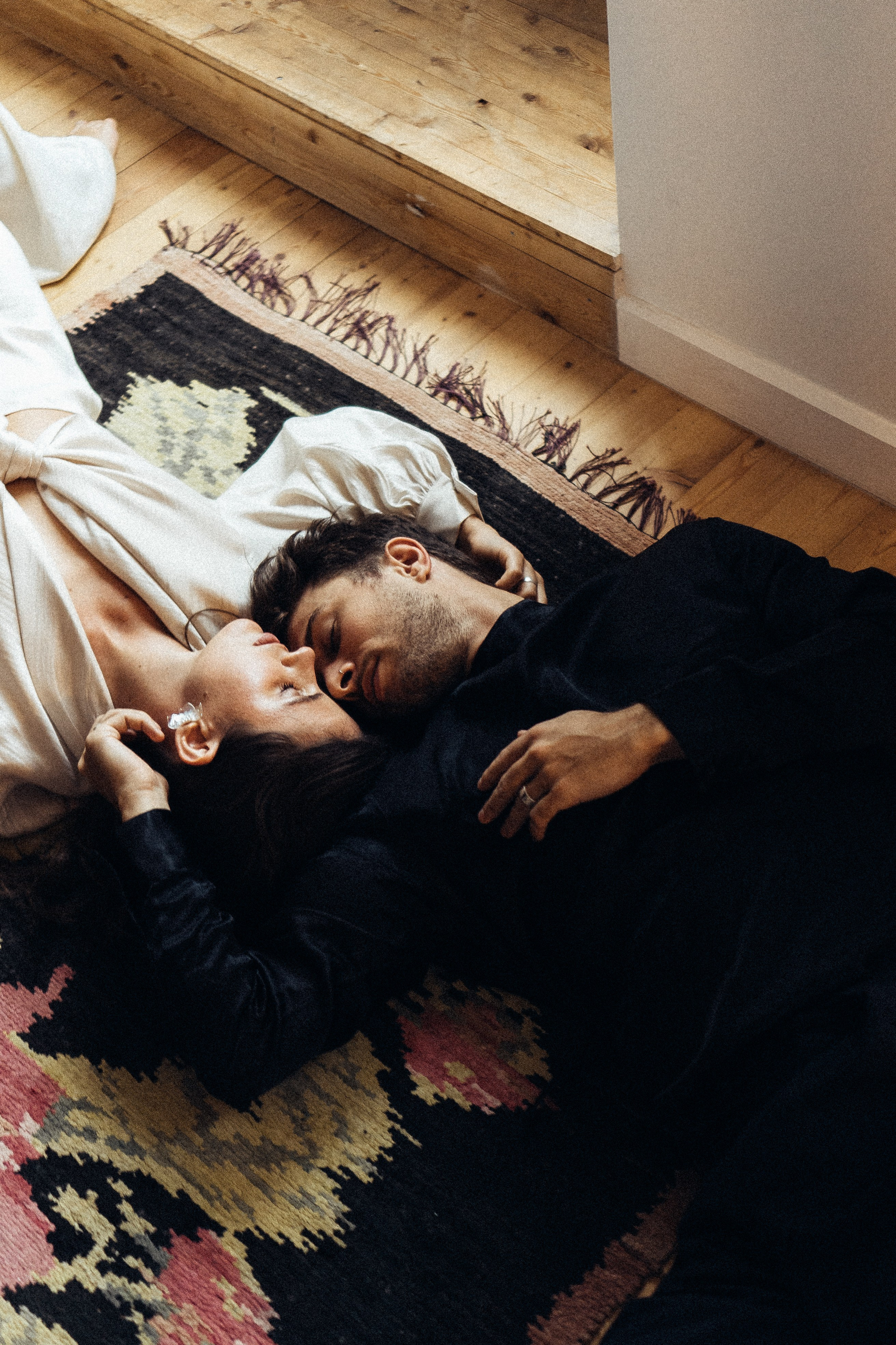 УТРО ЖЕНИХА И НЕВЕСТЫ В ПИТЕРСКОЙ КВАРТИРЕ И СЬЕМКА С СВАДЕБНЫХ ОБРАЗАХ. Профессиональный фотограф, Санкт-Петербург — Виктория Богомолова