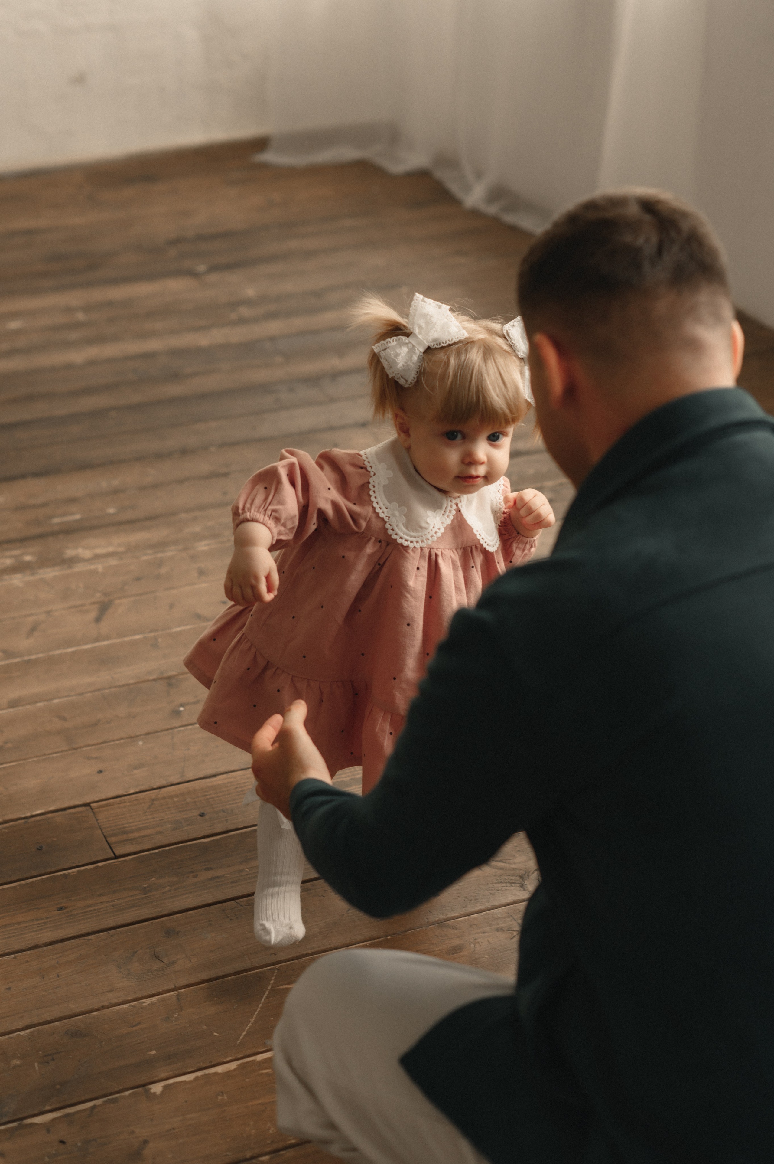 Годик Аделине. Студийная съёмка. Семейный фотограф в г. Ставрополь, Сорокина Мария