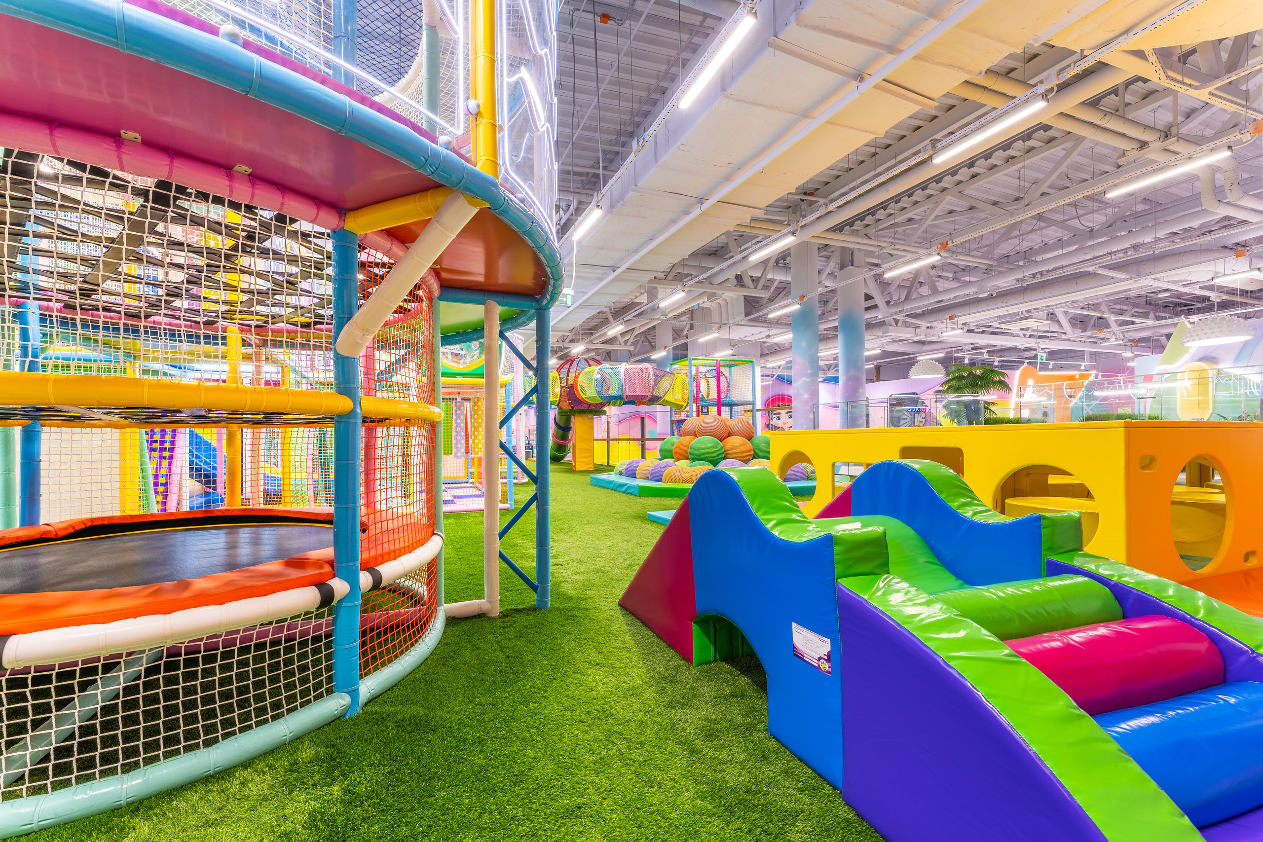 Парк развлечений Joki Joya Лефортово. Интерьерный фотограф Александра Солдатова