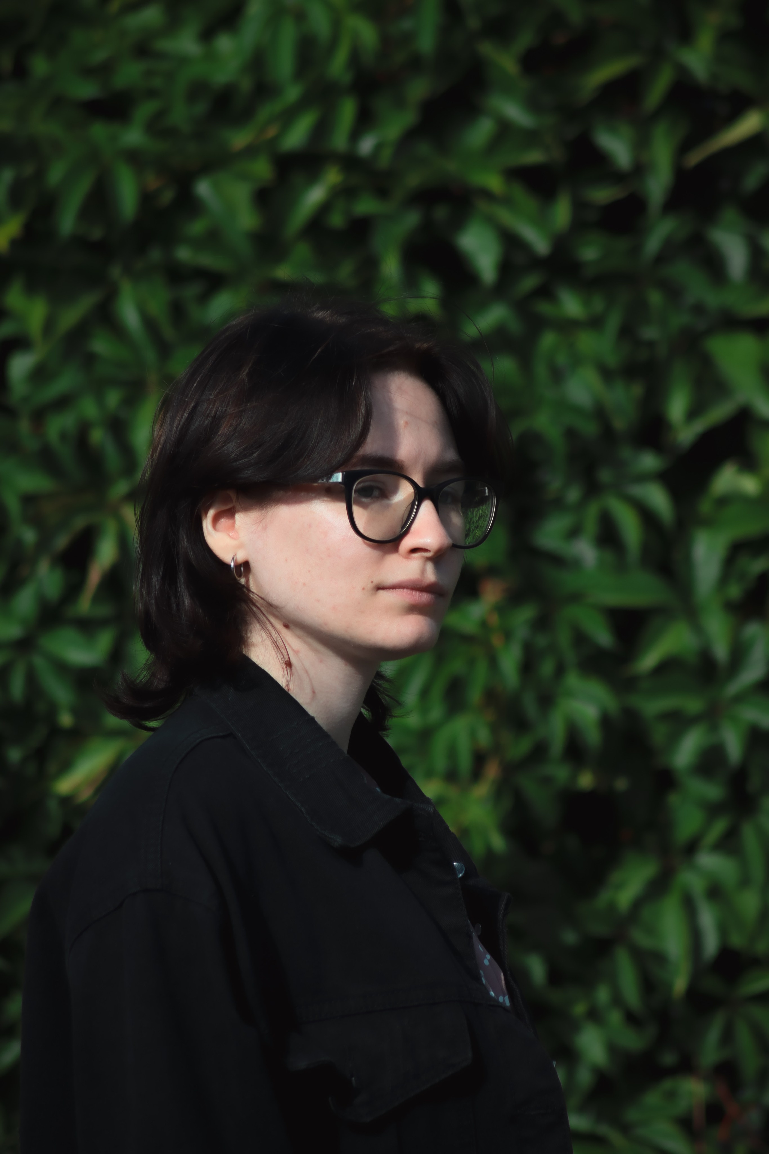 Юля П. (Near the water). — Digital Noise —